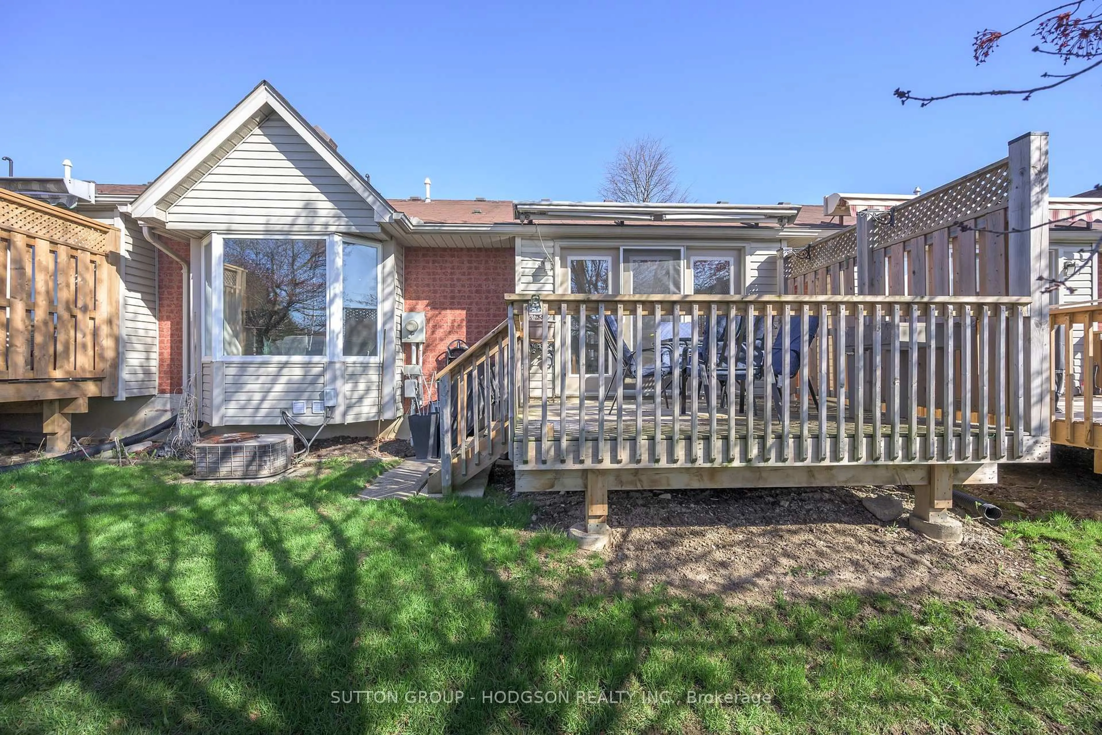 Unknown for 875 Thistledown Way #32, London North Ontario N6G 5G5
