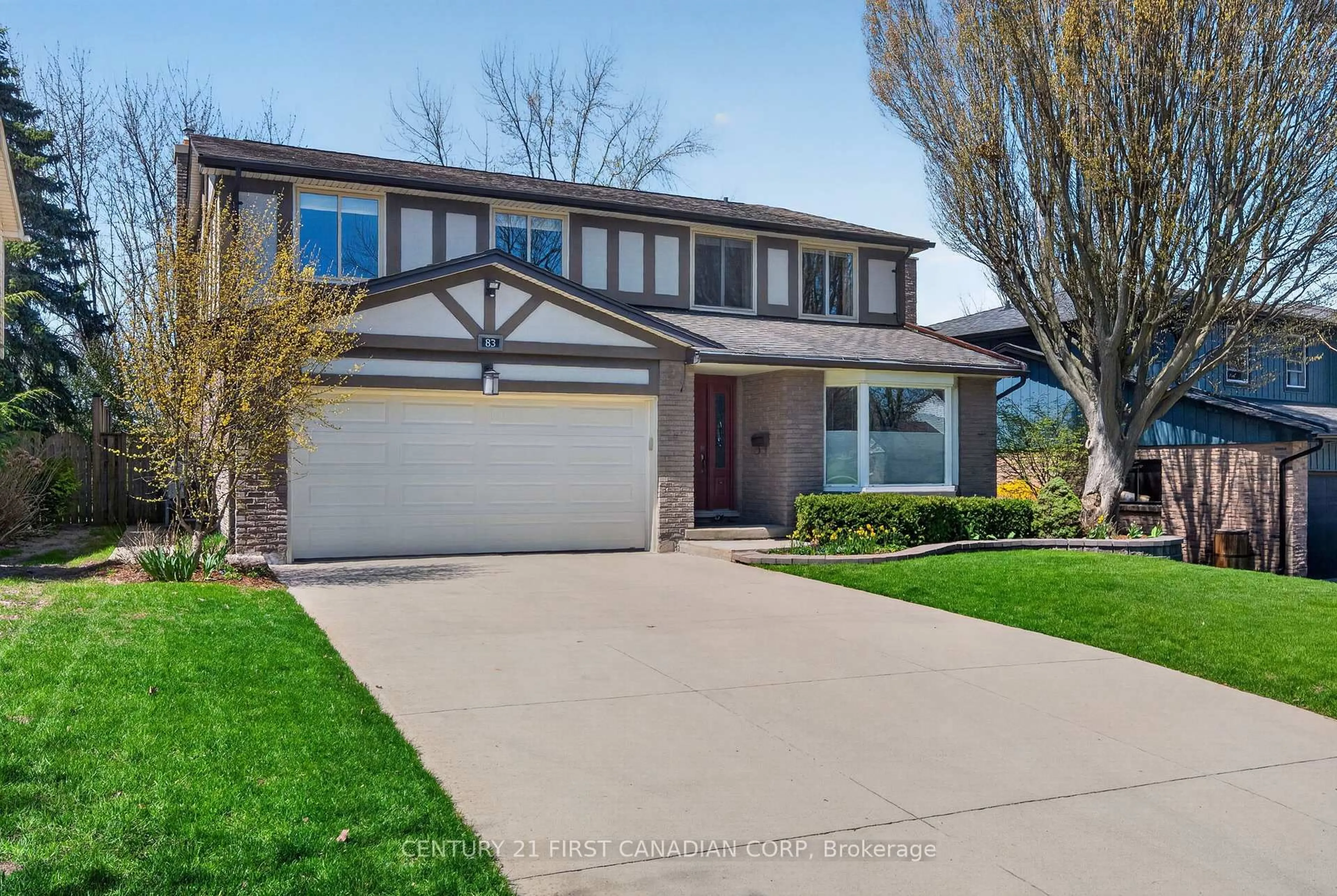 Home with vinyl exterior material, street for 83 Guildford Cres, London South Ontario N6J 3Y3