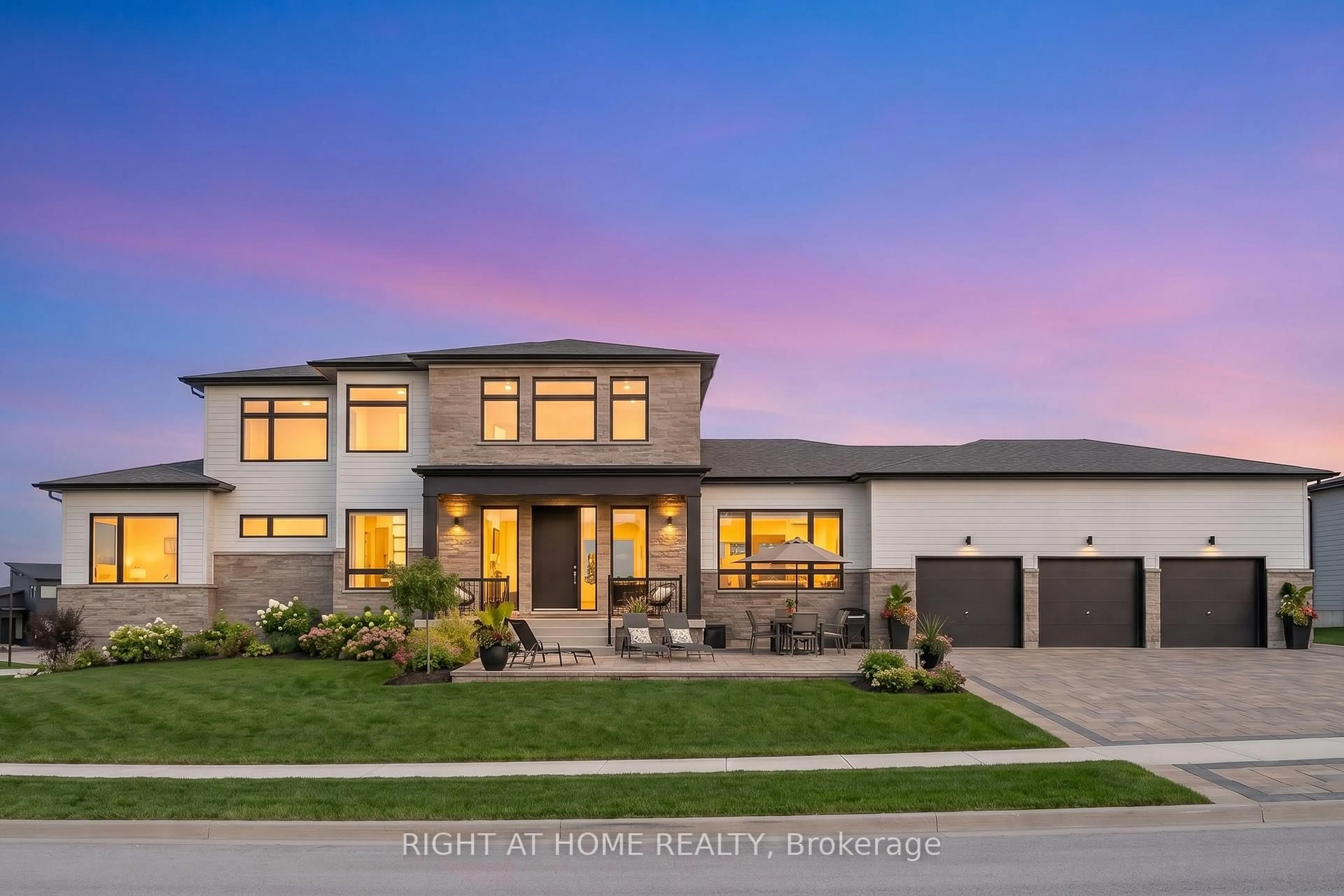 Home with brick exterior material, street for 110 Sladden Crt, Blue Mountains Ontario N0H 2P0