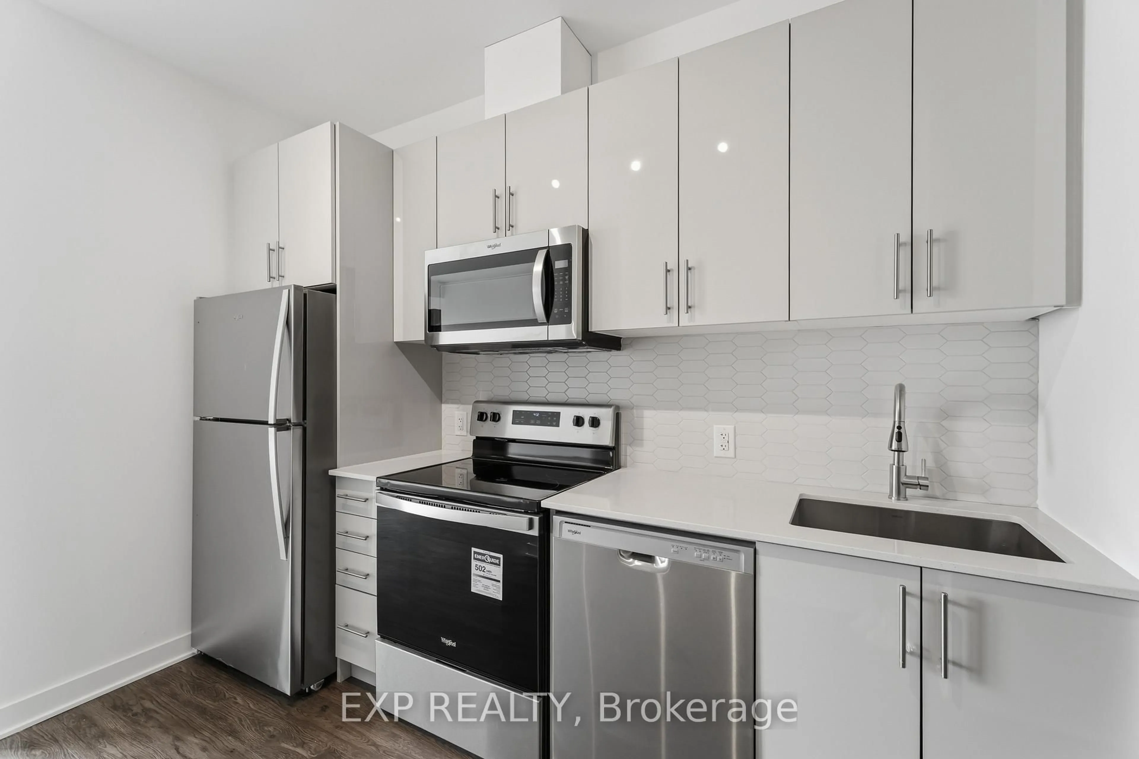 Standard kitchen, unknown for 2782 Barton St #1315, Hamilton Ontario L8E 2J8