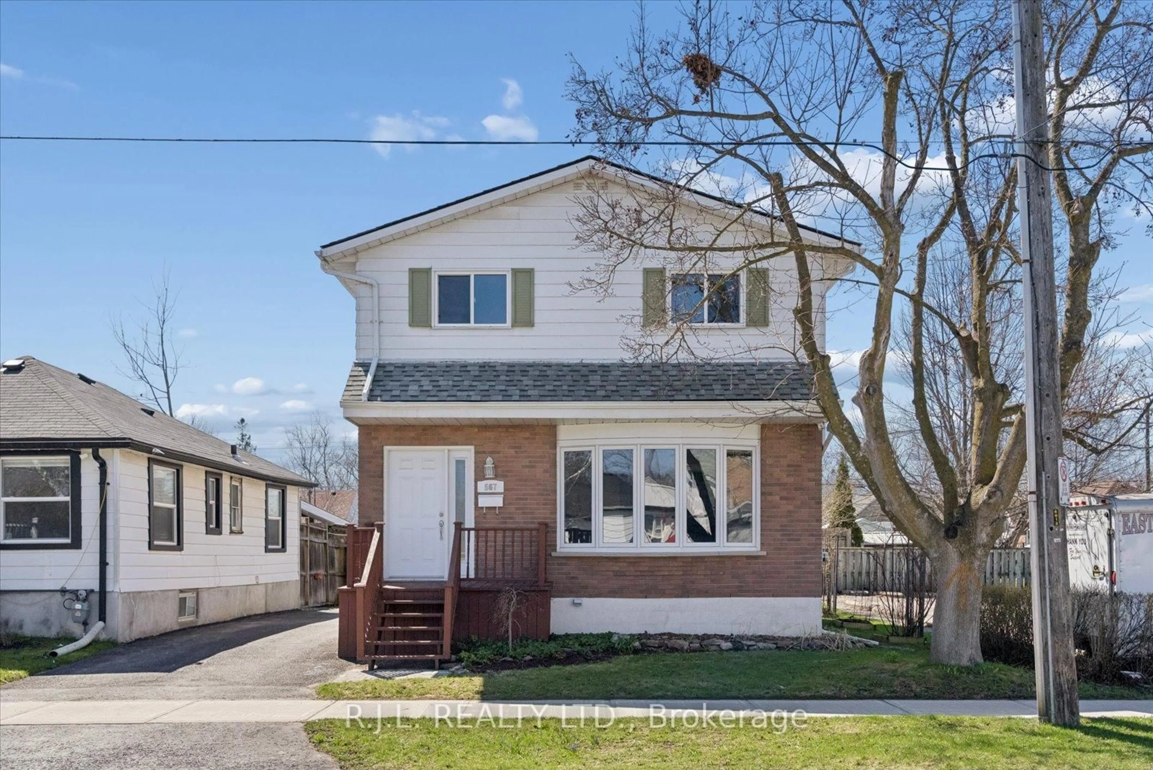 Unknown for 567 Howden St, Peterborough Ontario K9J 4B4