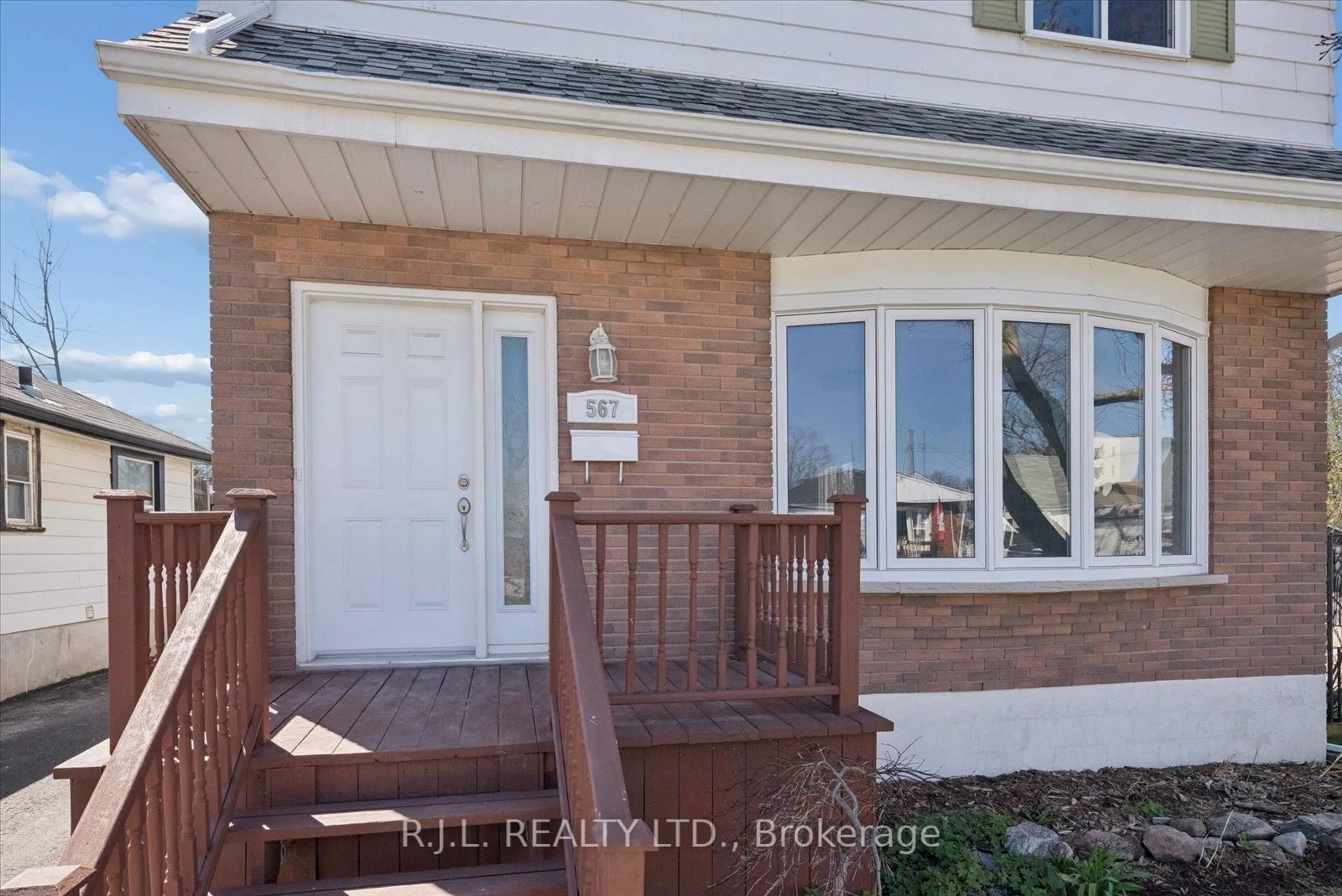 Unknown for 567 Howden St, Peterborough Ontario K9J 4B4