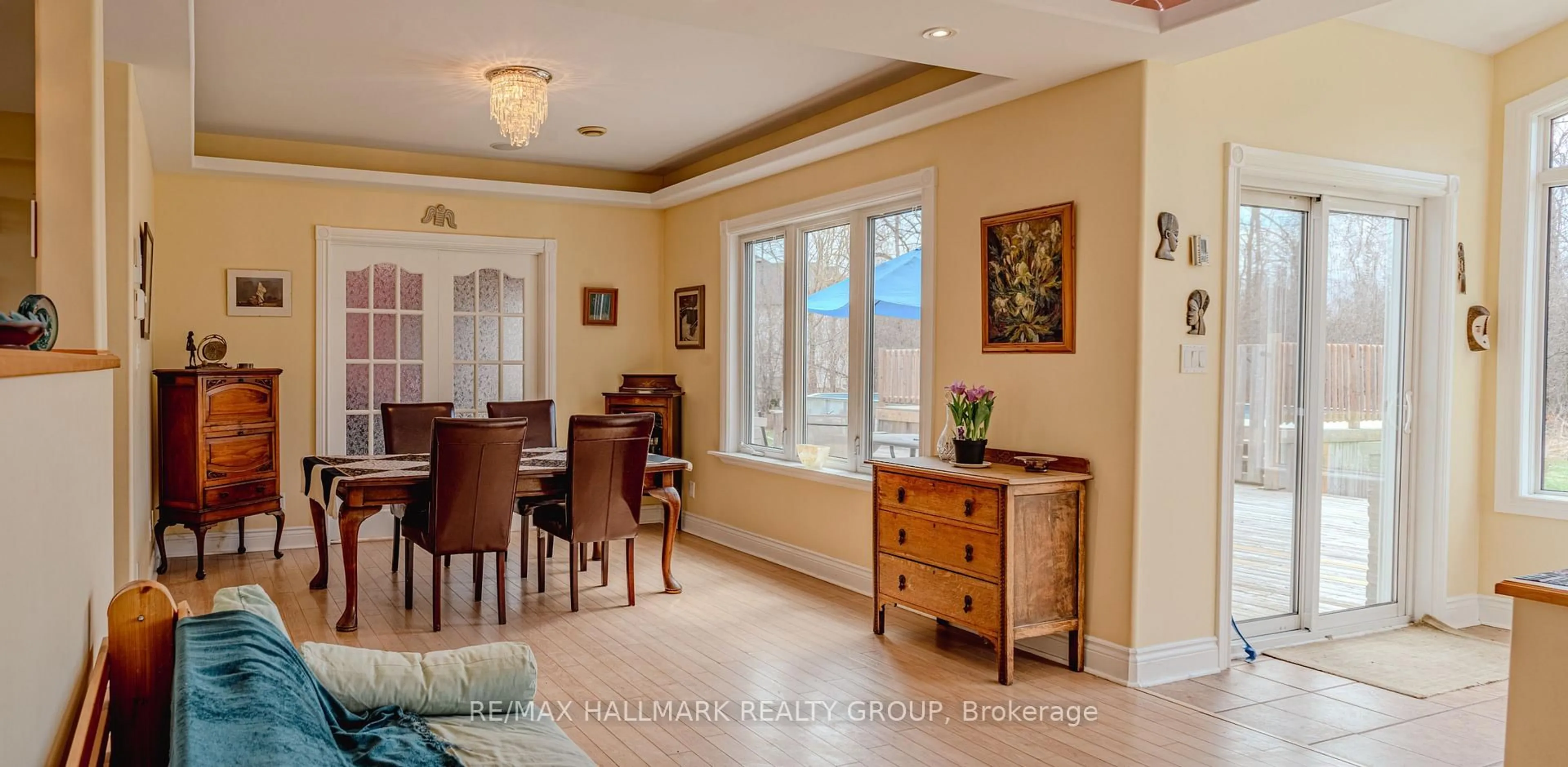 Dining room, ceramic/tile floor for 21 Skeel Crt, Ashton Ontario K0A 1B0