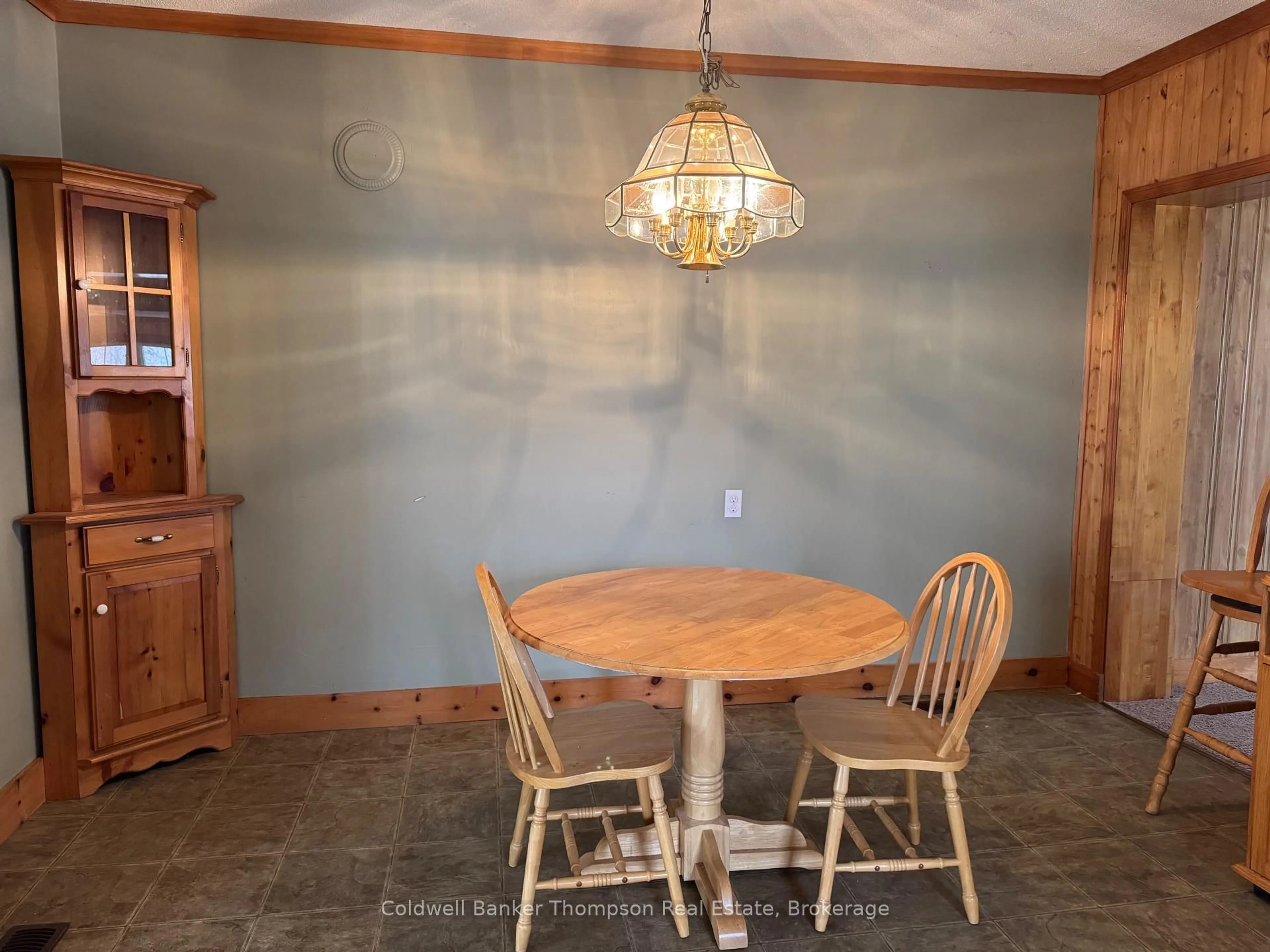 Dining room, unknown for 135 Huston St, Burk's Falls Ontario P0A 1C0