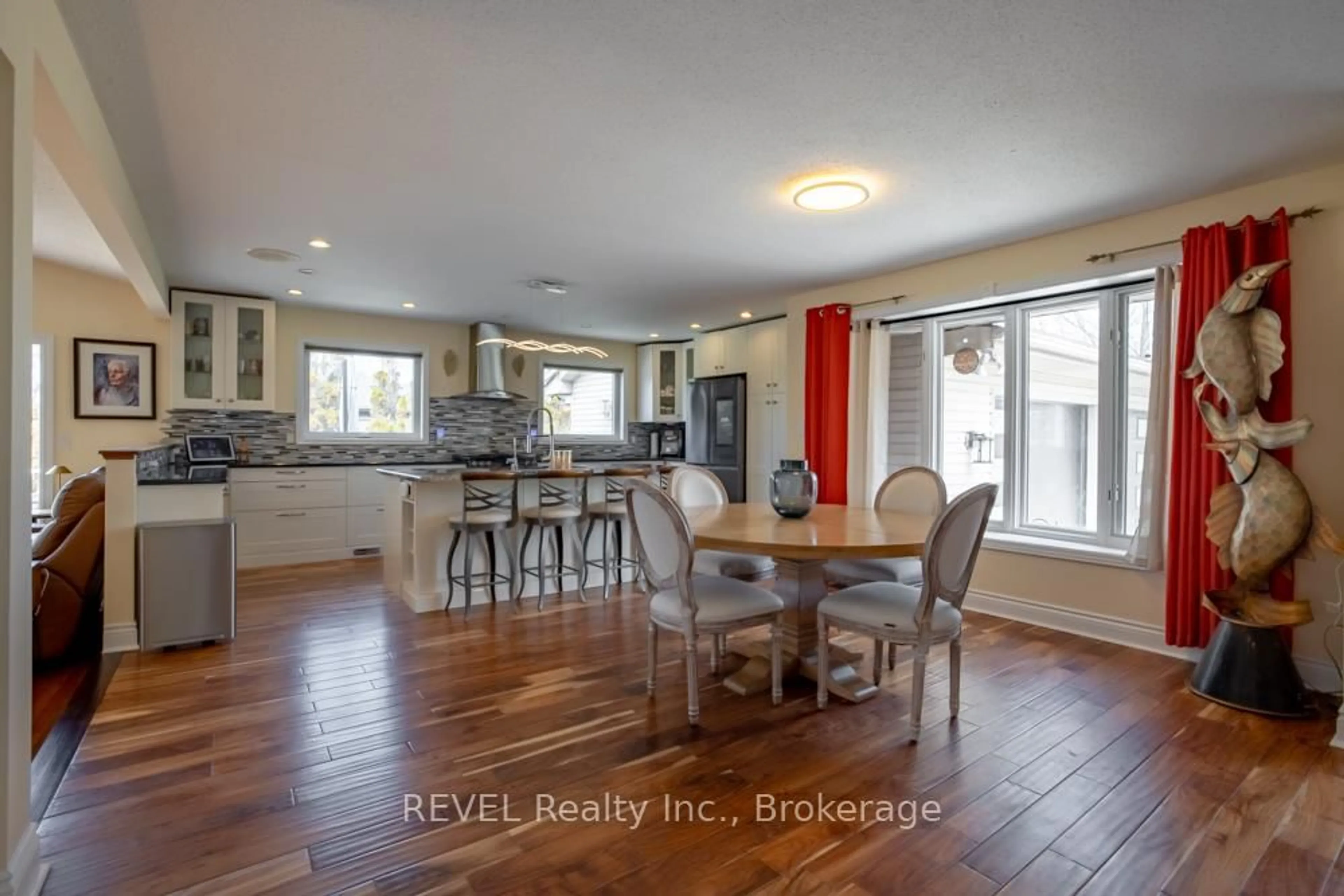 Open concept kitchen, unknown for 3765 Rebstock Rd, Fort Erie Ontario L0S 1B0