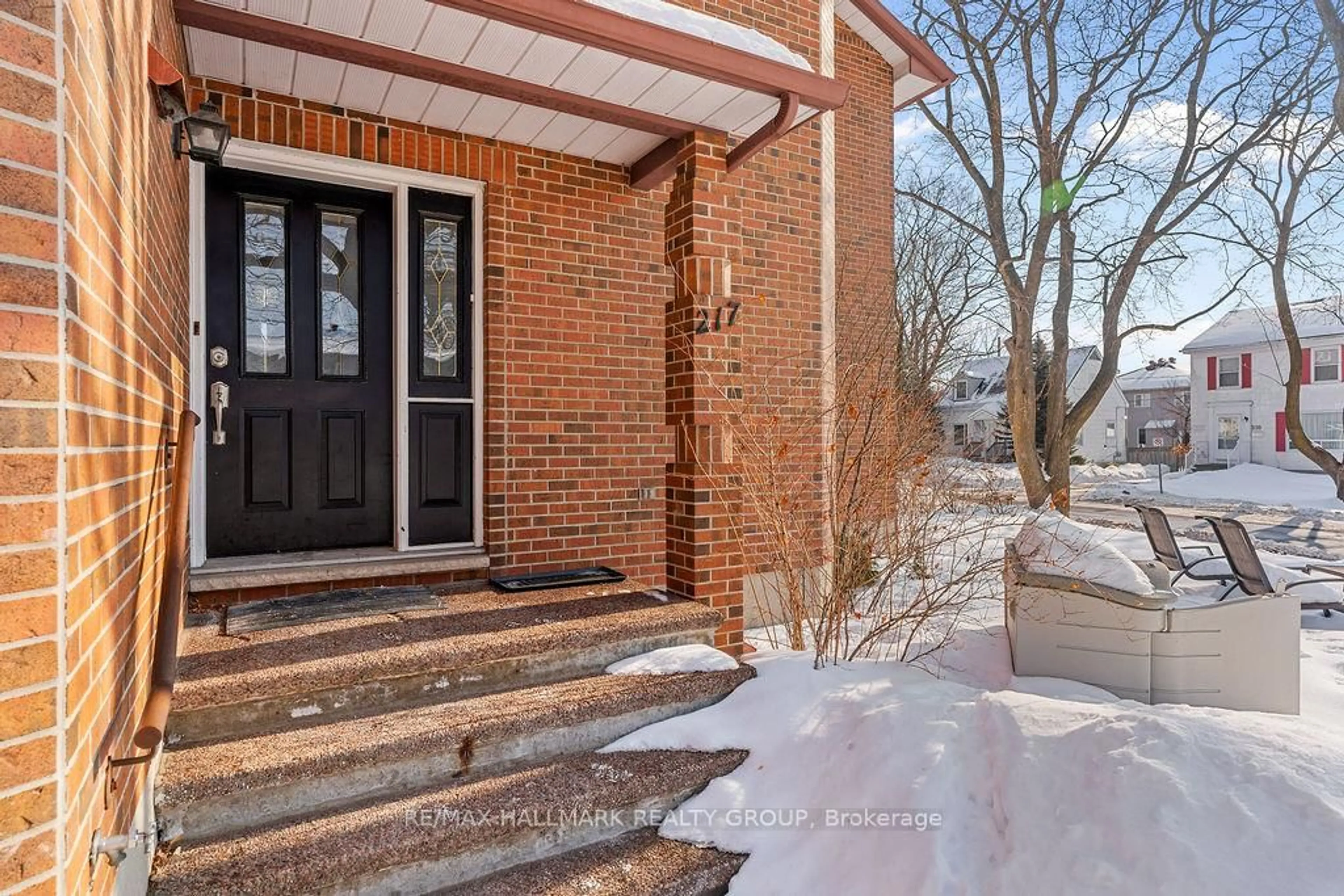 Home with brick exterior material, street for 217 Dovercourt Ave, Ottawa Ontario K1Z 7H3