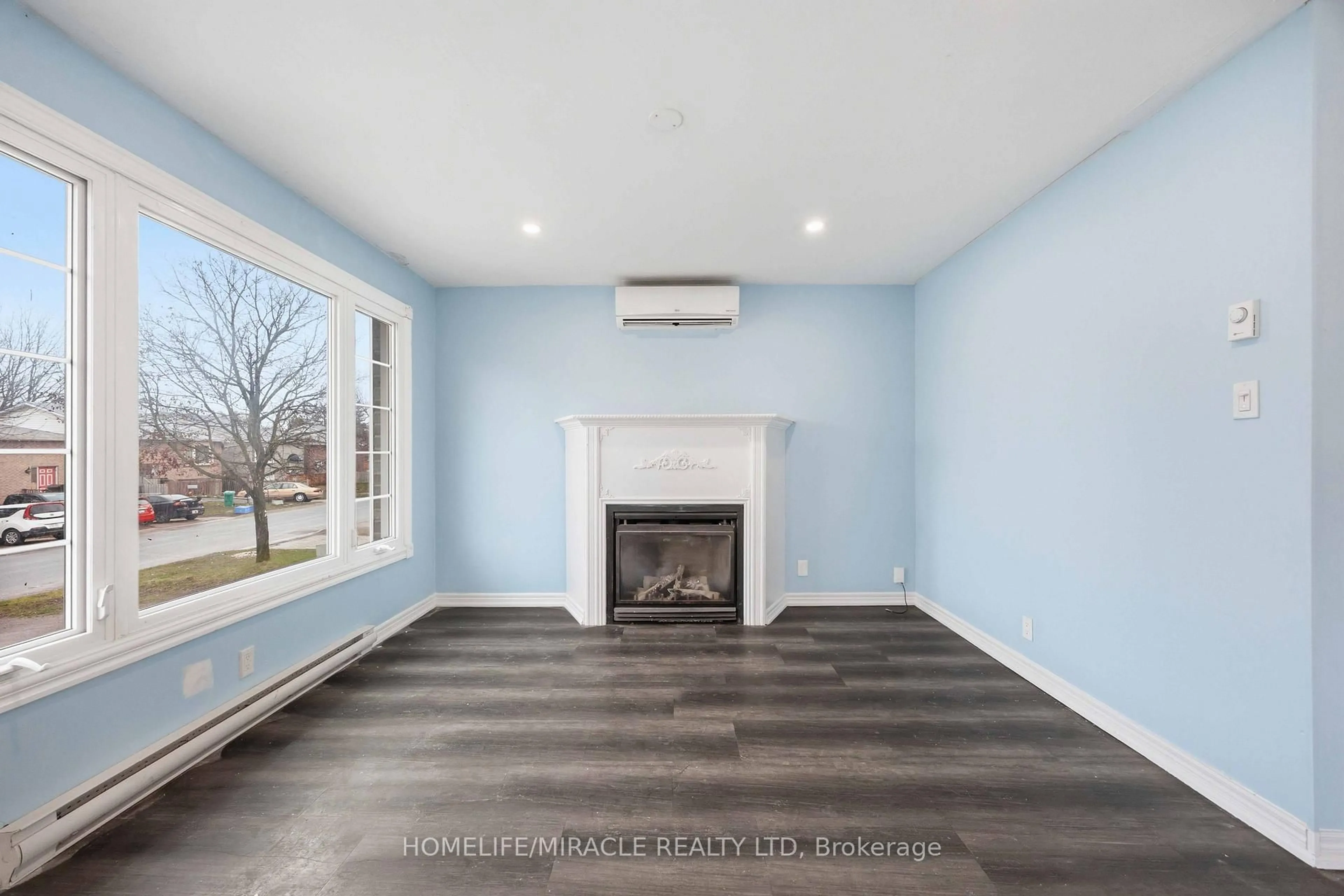 A pic of a room for 839 Mountain Ash Rd, Peterborough Ontario K9J 8K2