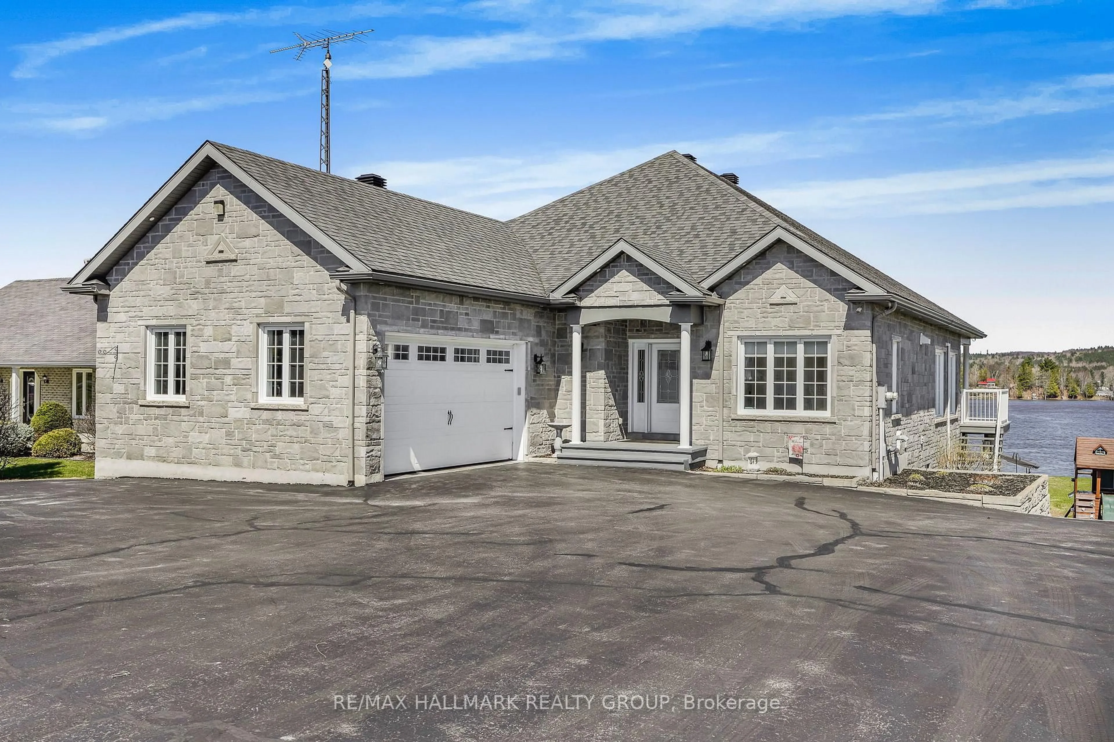 Home with brick exterior material, street for 261 CONCESSION 1 Rd, Alfred and Plantagenet Ontario K0B 1L0