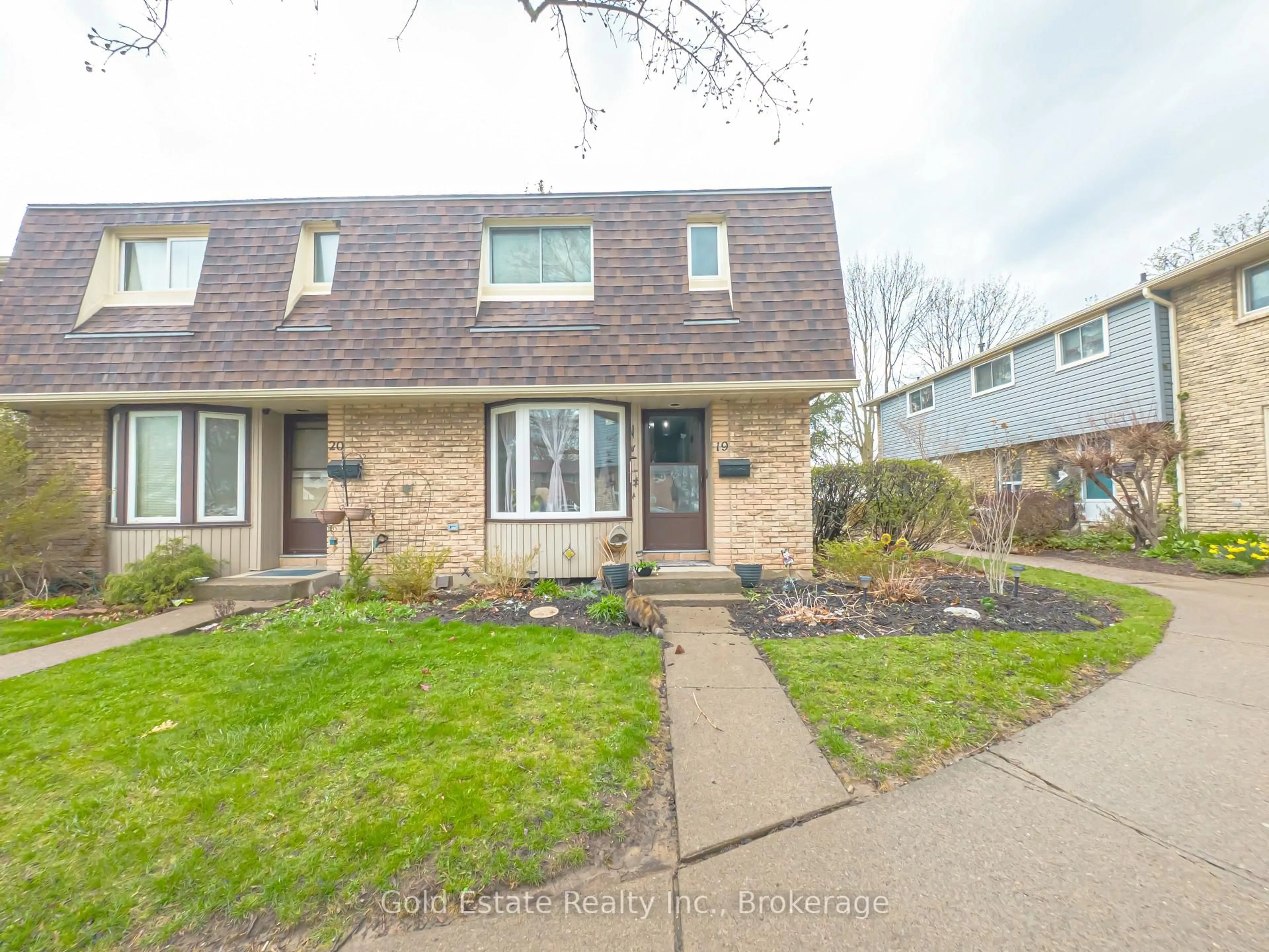 Unknown for 18 BARRY St #19, St. Catharines Ontario L2R 7J6