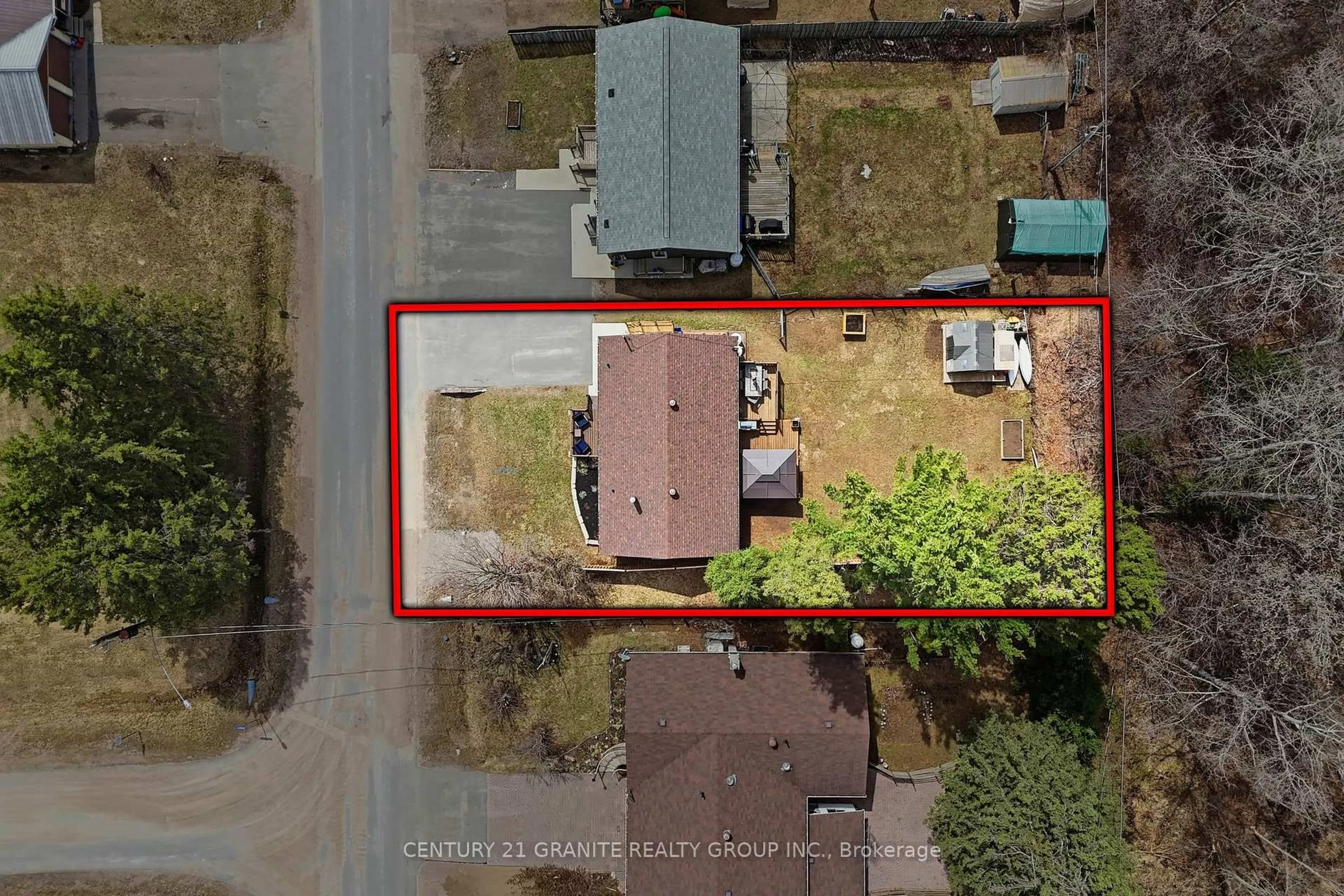 A pic from outside/outdoor area/front of a property/back of a property/a pic from drone, street for 66 Sprucedale St, Highlands East Ontario K0L 1M0