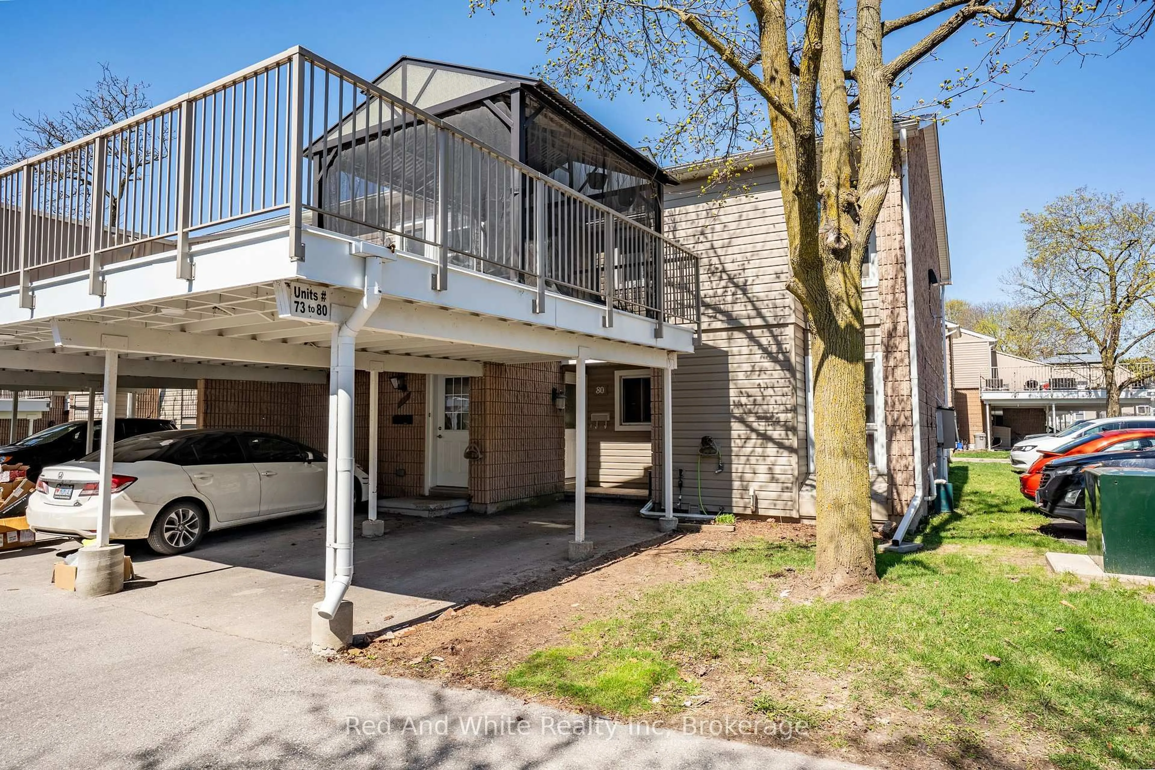 Unknown for 65 Glamis Rd #80, Cambridge Ontario N1R 6W4