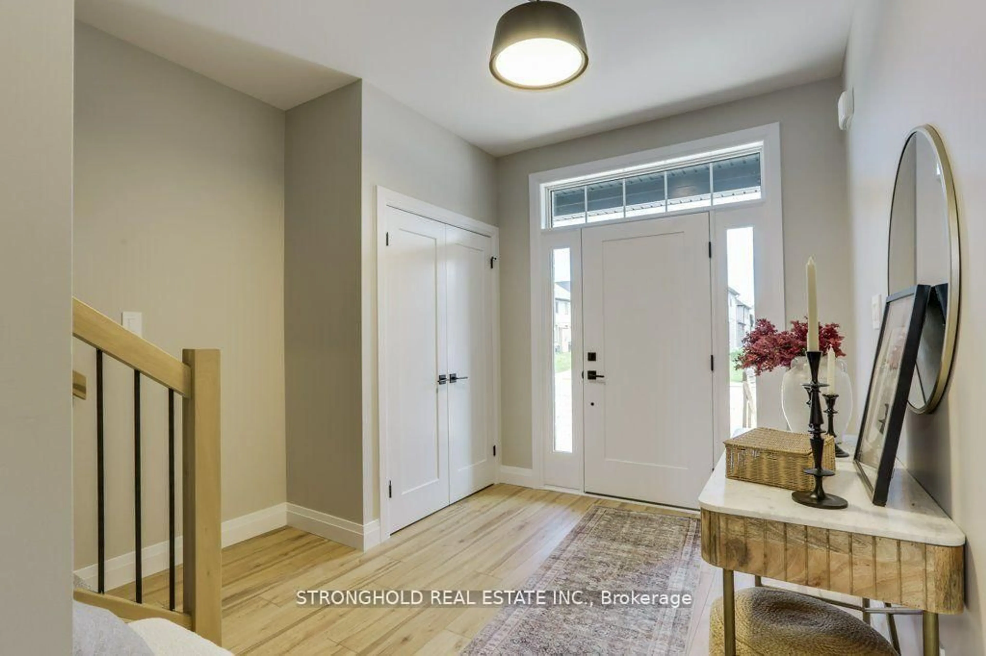 Indoor entryway for 1776 Finley Cres, London North Ontario N6H 5M5