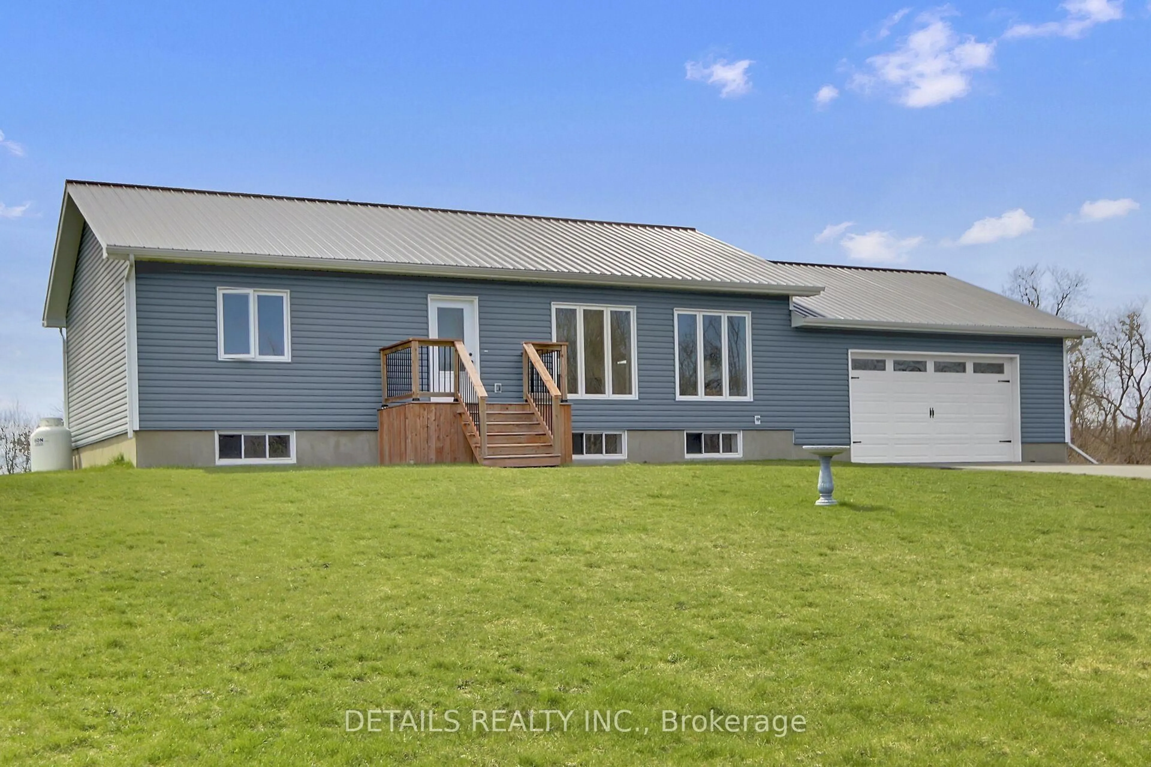Home with vinyl exterior material, water/lake/river/ocean view for 1408 Merkley Rd, North Dundas Ontario K0C 2K0