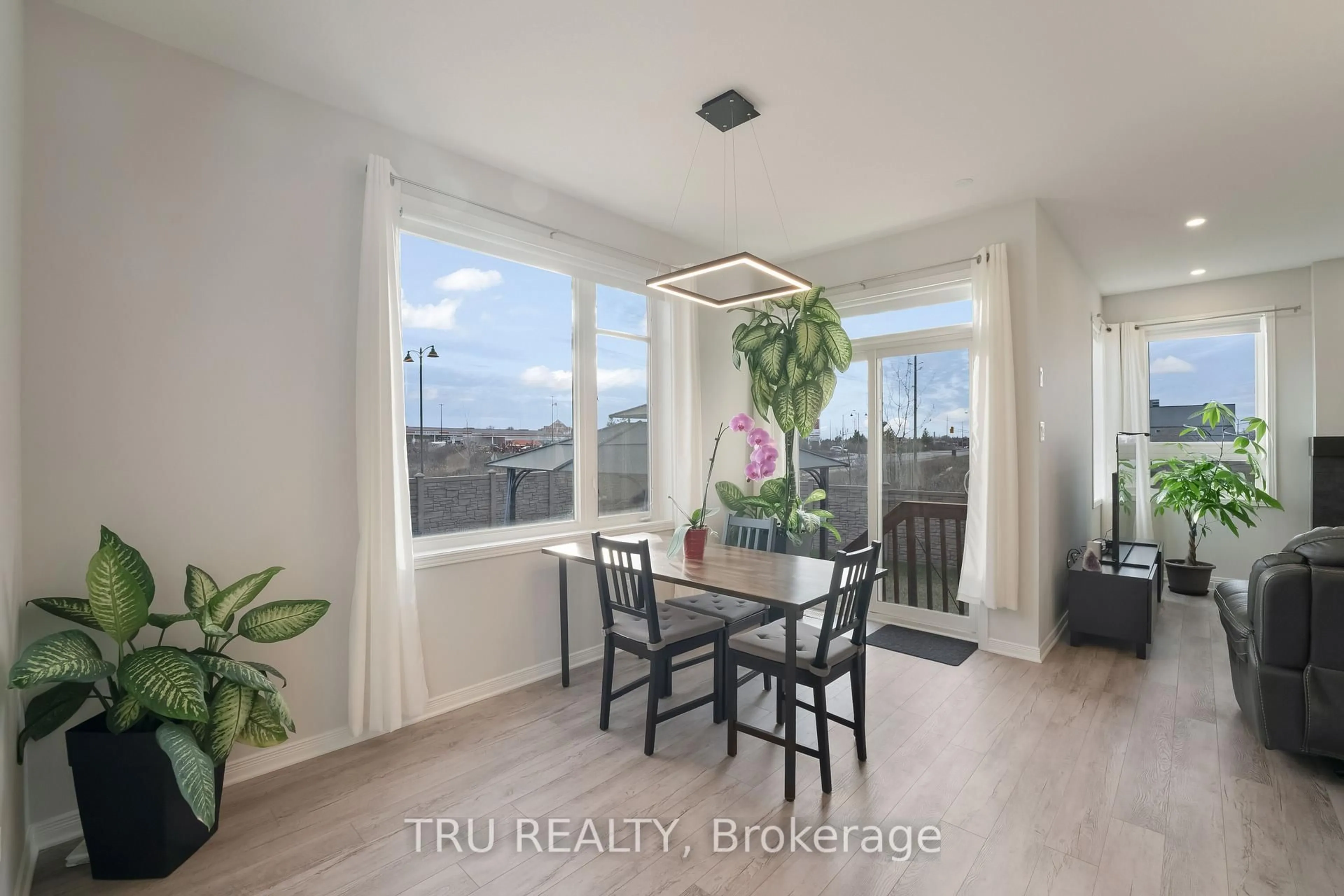 Unknown for 1 Stokes Dr, Carleton Place Ontario K7C 0J6