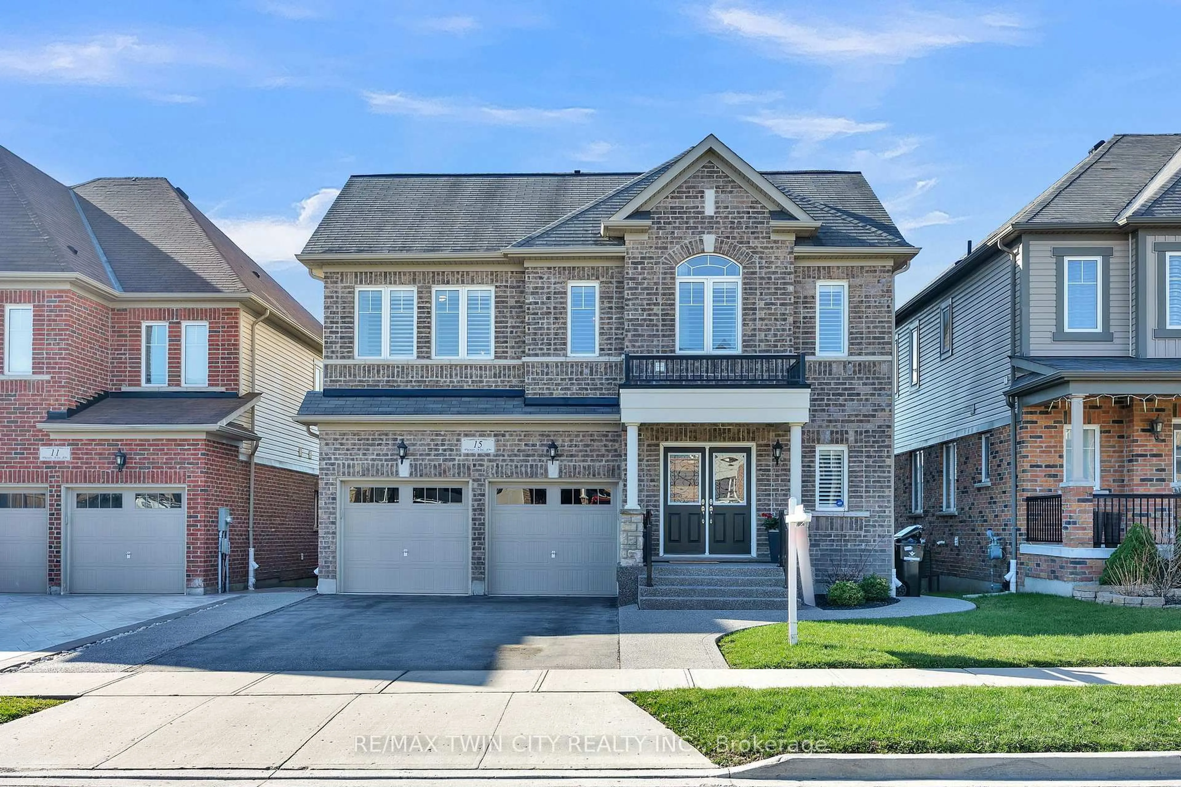 Home with brick exterior material, street for 15 Pieter Vos Dr, Kitchener Ontario N2P 0G1