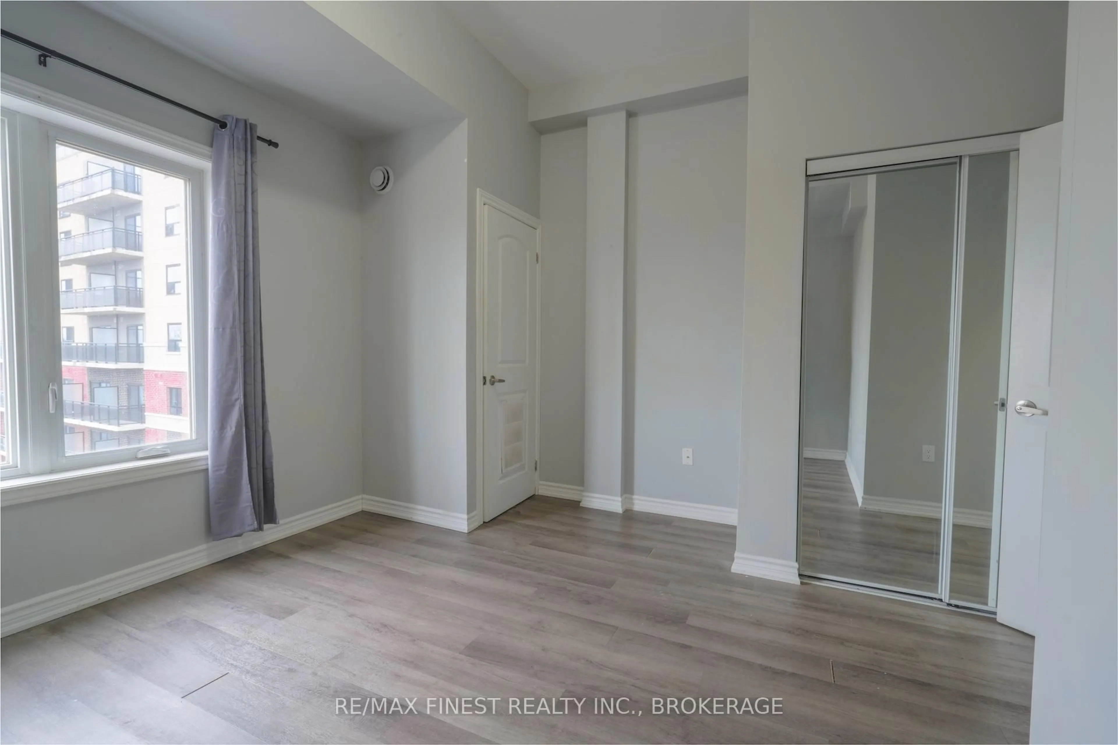 A pic of a room for 630 Princess St #501, Kingston Ontario K7L 1E3