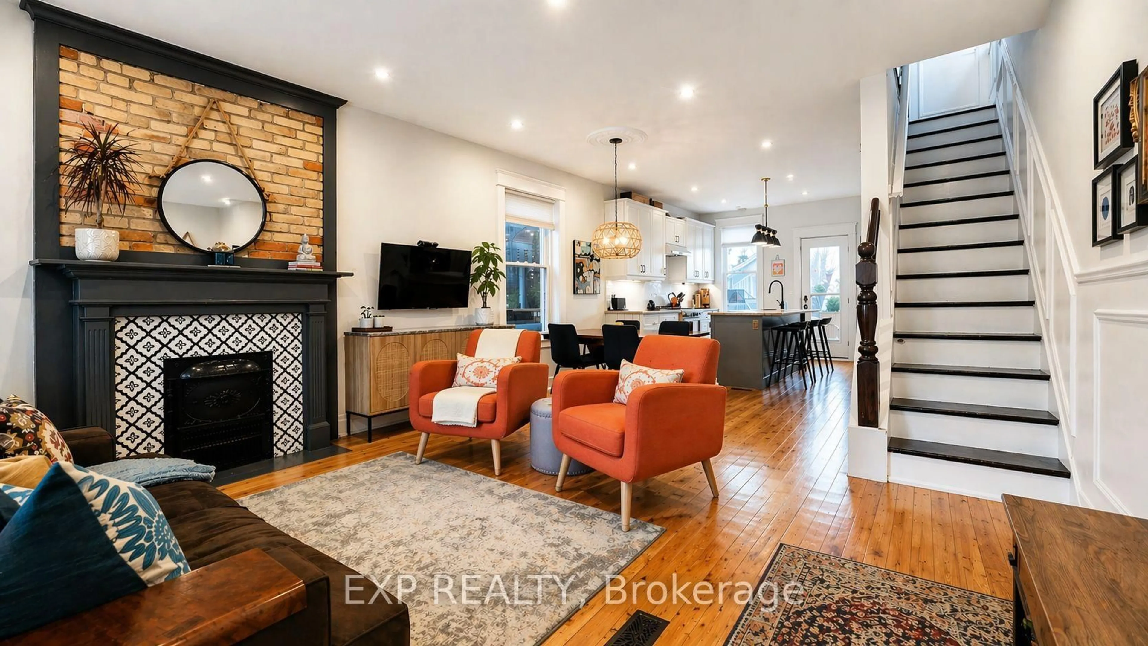 Living room with furniture, ceramic/tile floor for 14 Chatham St, Hamilton Ontario L8P 2B2