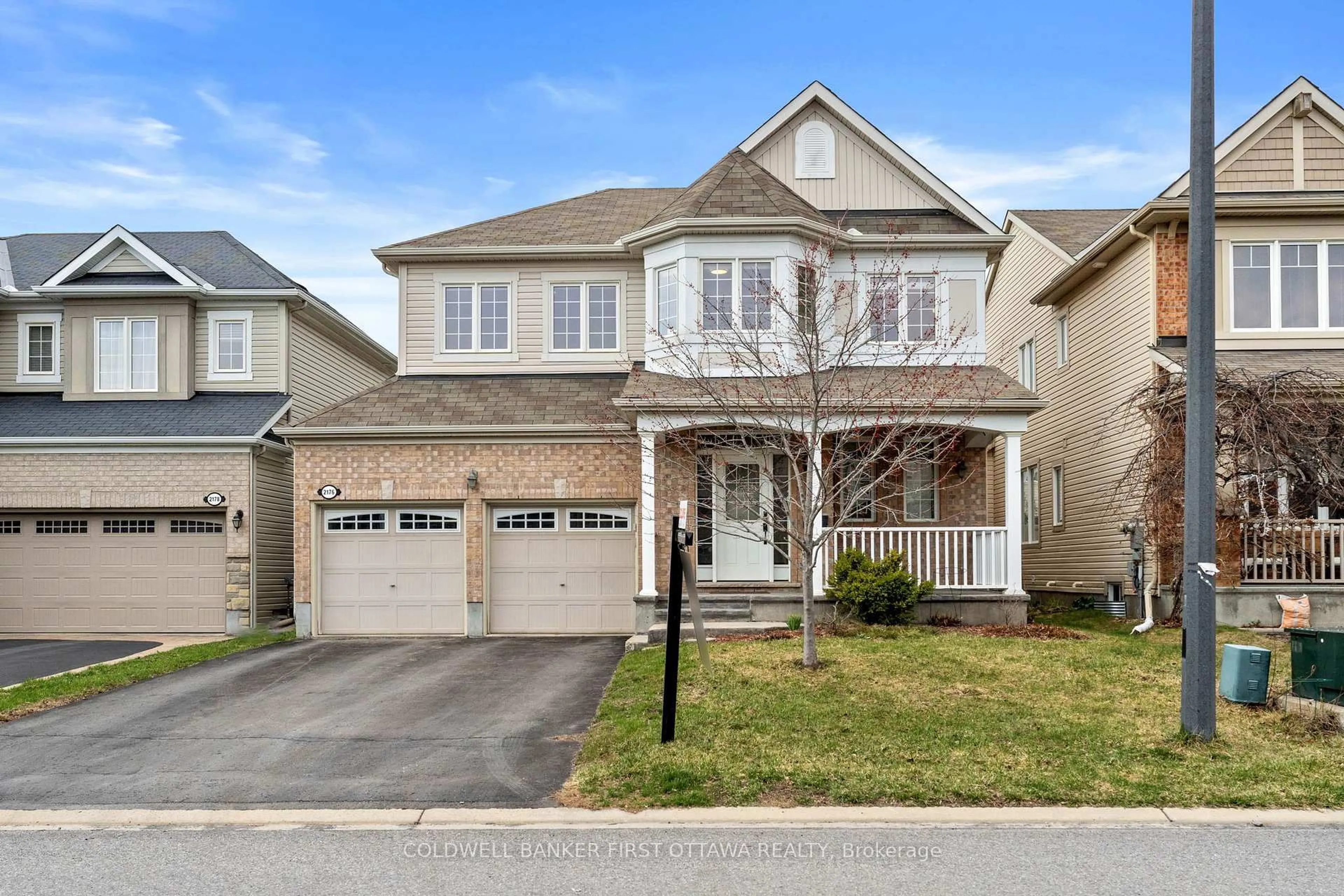 Unknown for 2176 SUNSET COVE Circ, Ottawa Ontario K2J 0T9