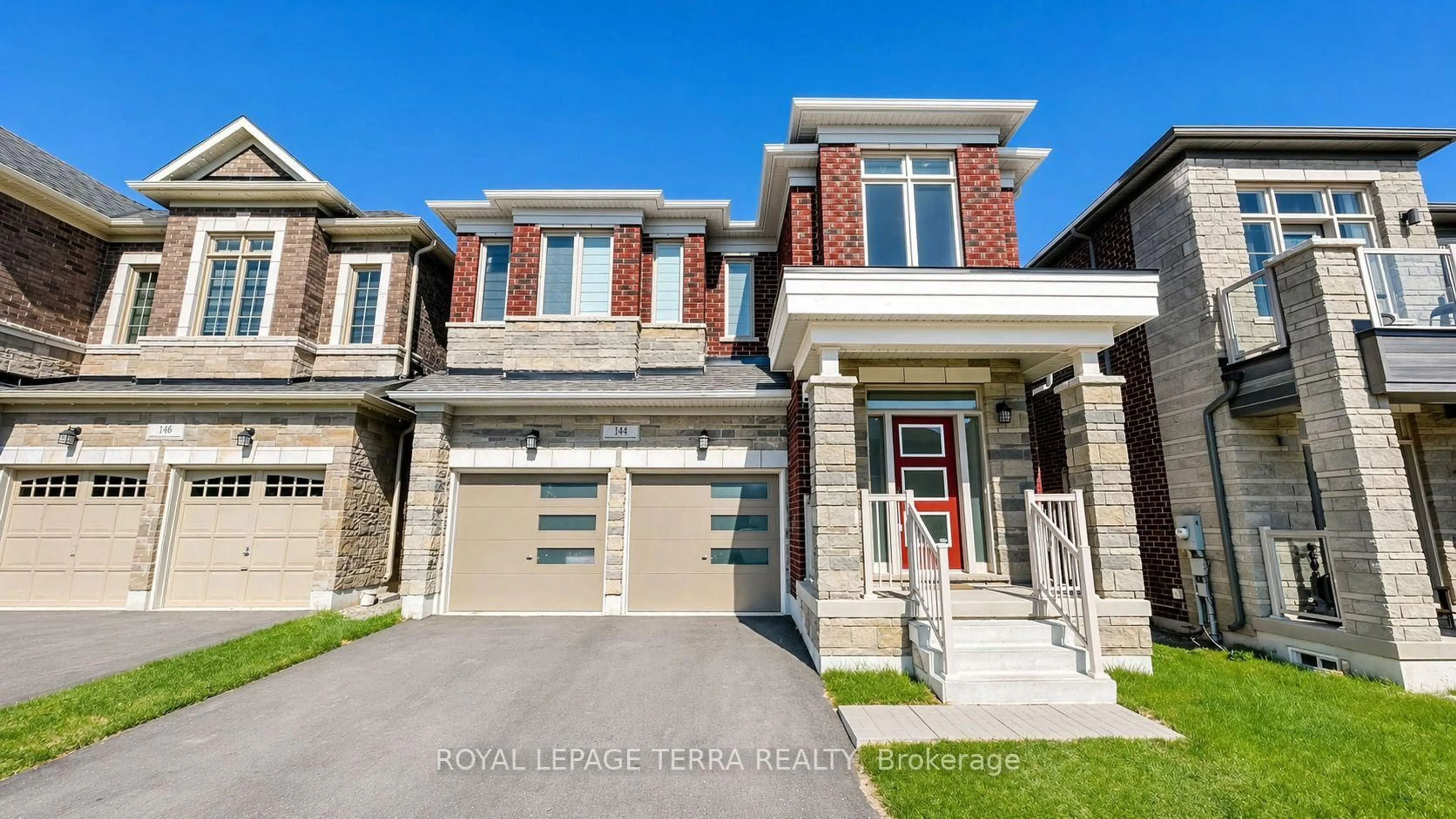 Home with brick exterior material, street for 144 Bloomfield Cres, Cambridge Ontario N1T 0G5