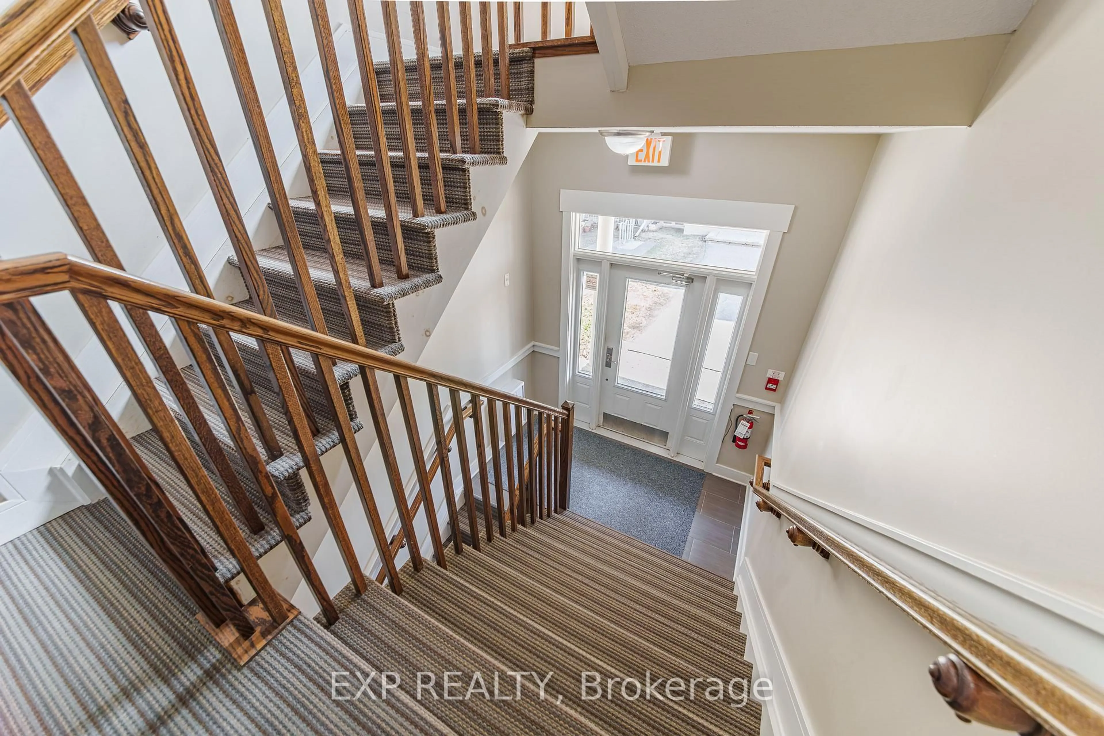 Unknown for 67 Tipperary Private #E, Ottawa Ontario K2J 2T3