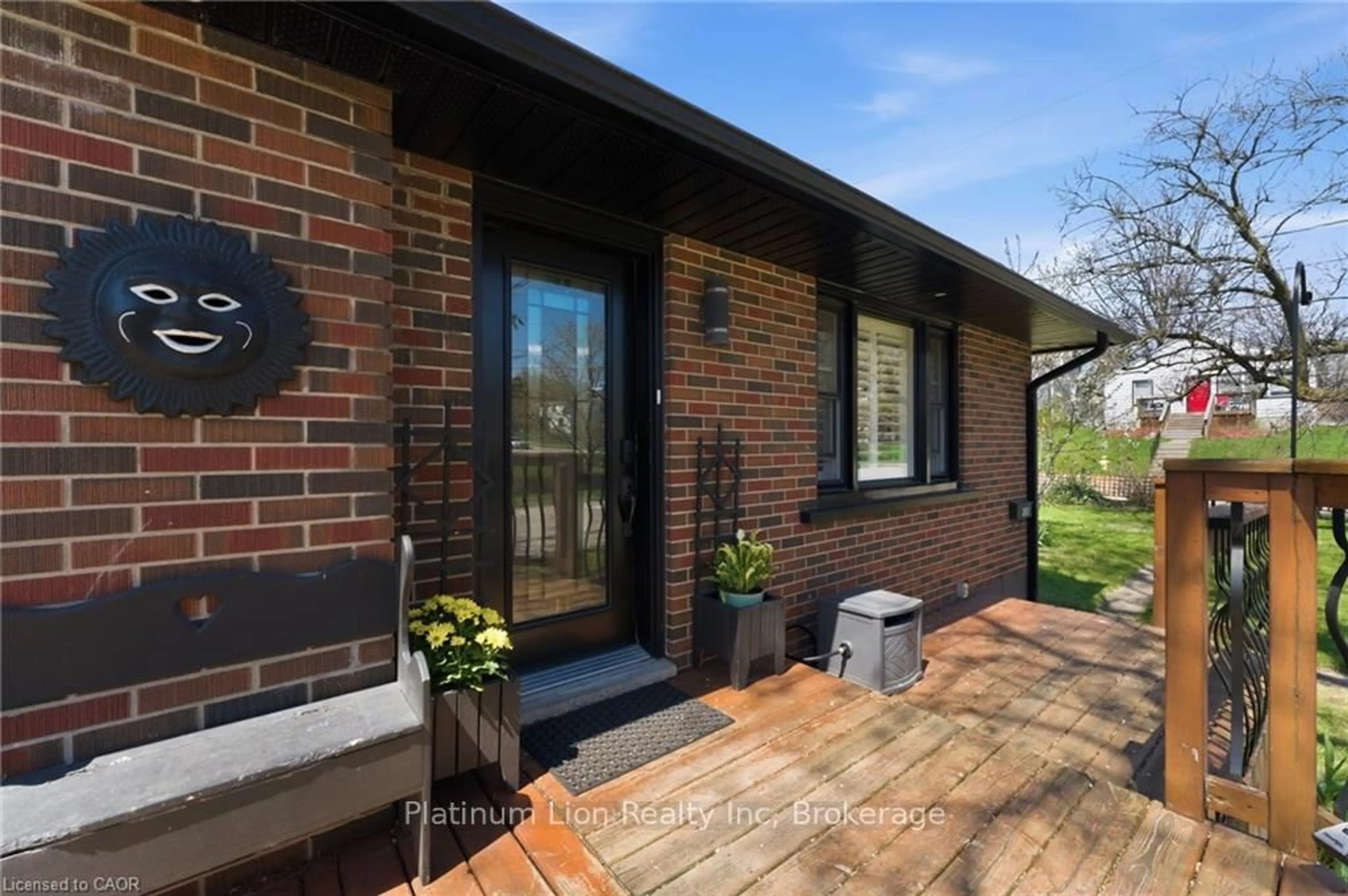Home with brick exterior material, street for 393 Nelson St, Brantford Ontario N3S 4E6