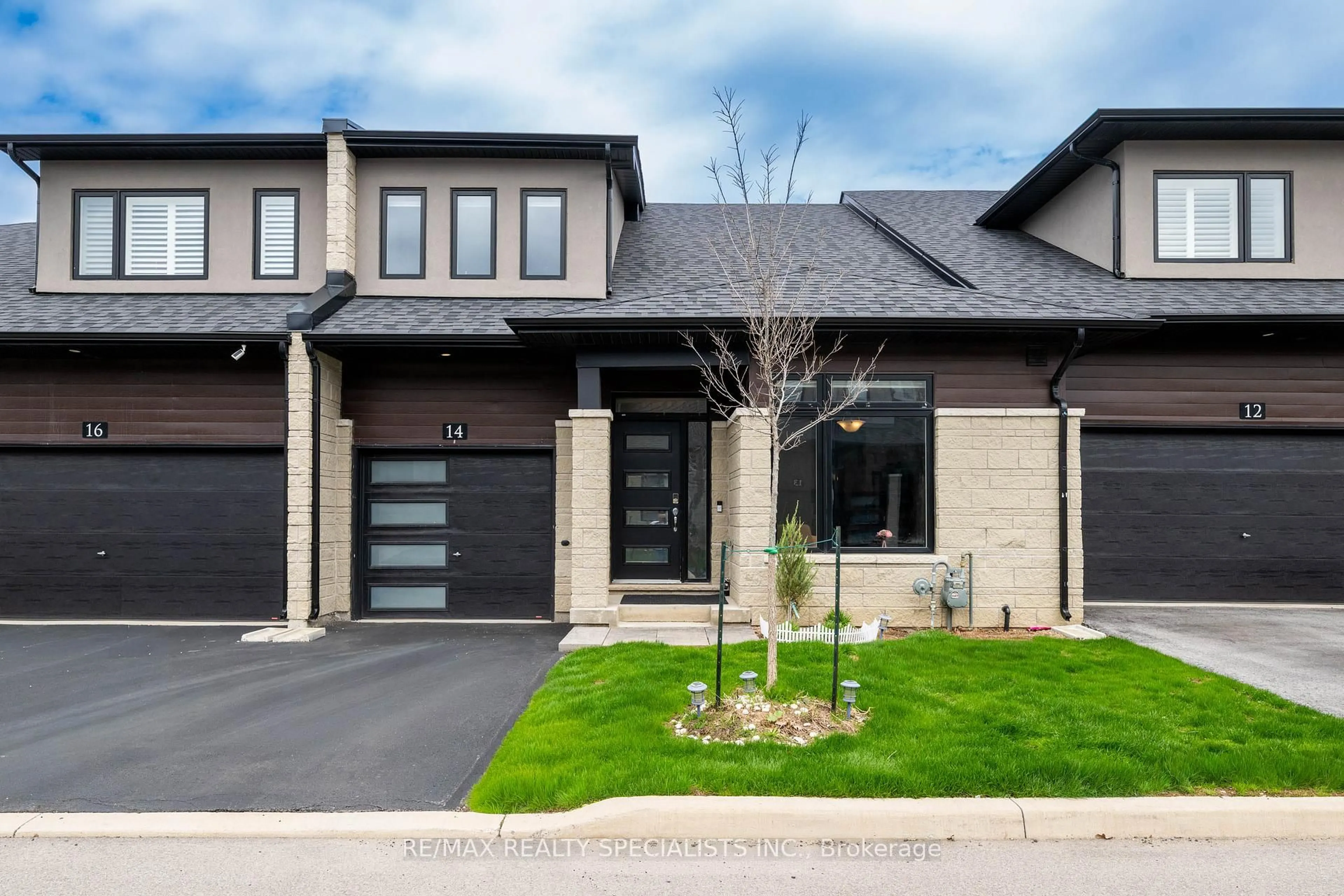 Home with brick exterior material, street for 14 Welch Lane, Hamilton Ontario L9C 0G1