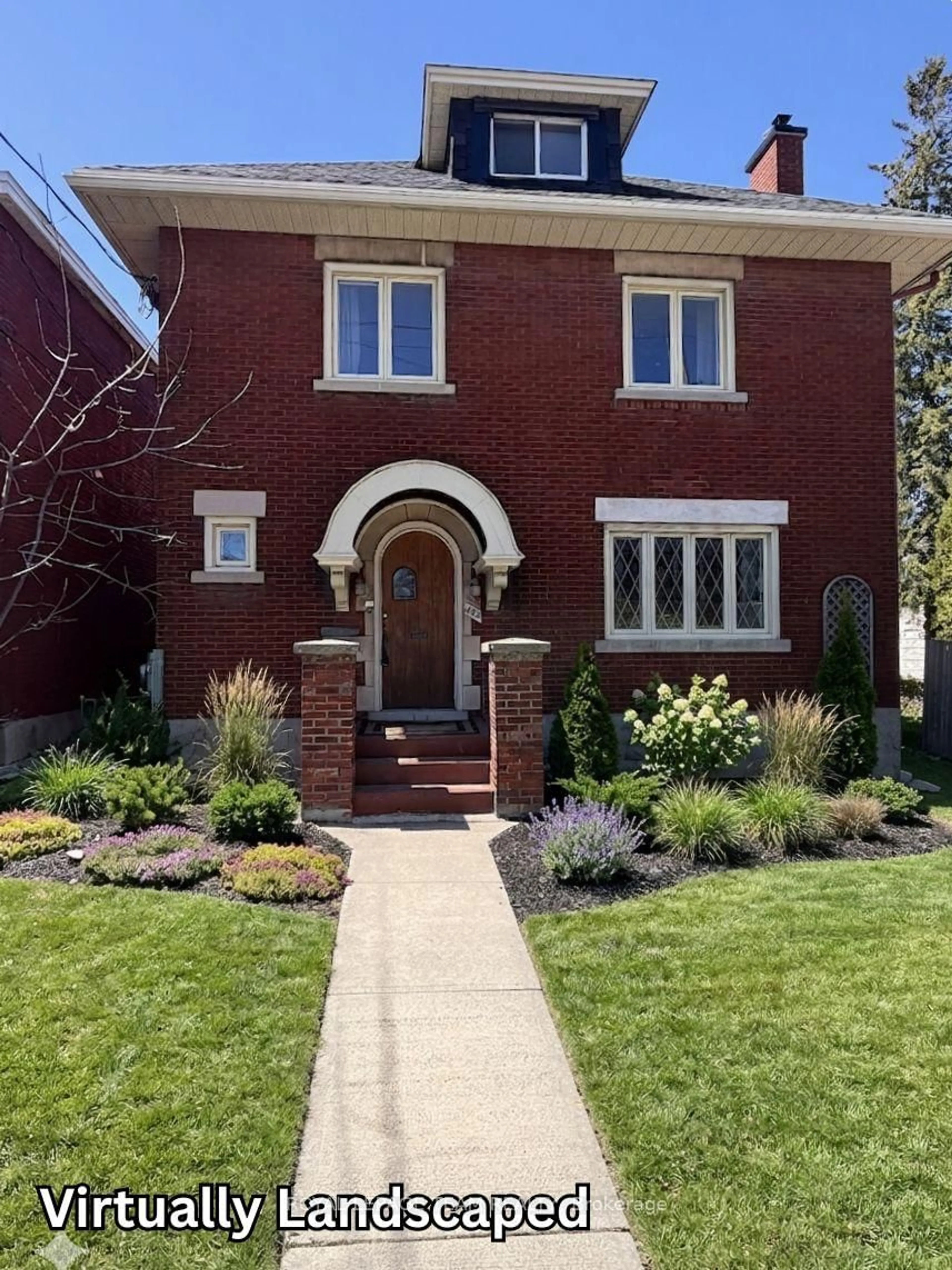 Home with brick exterior material, street for 444 Parkdale Ave, Ottawa Ontario K1Y 1H1