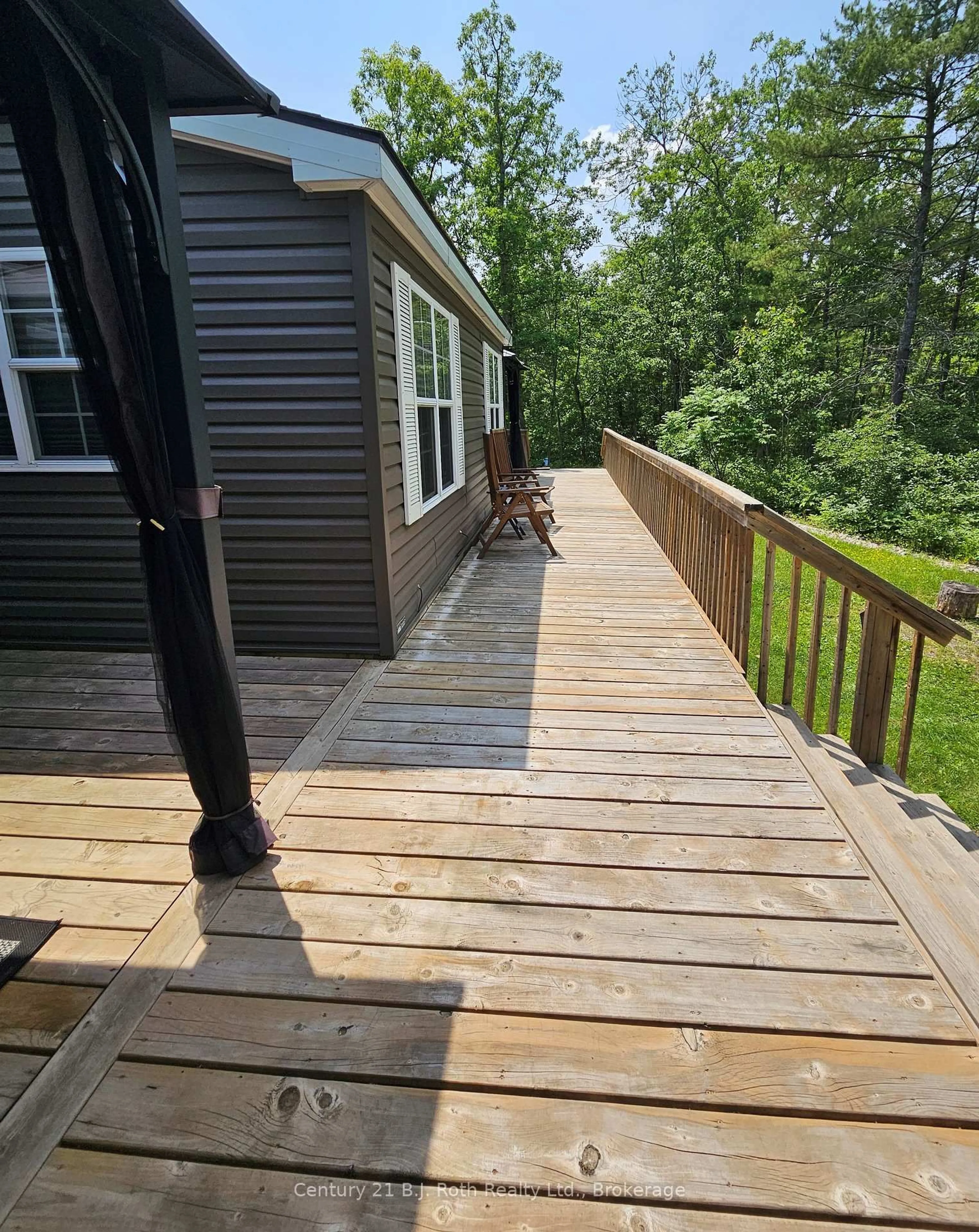 Patio, water/lake/river/ocean view for 1336 SOUTH MORRISON LAKE Rd #16 Morrison Creek, Gravenhurst Ontario P0E 1G0