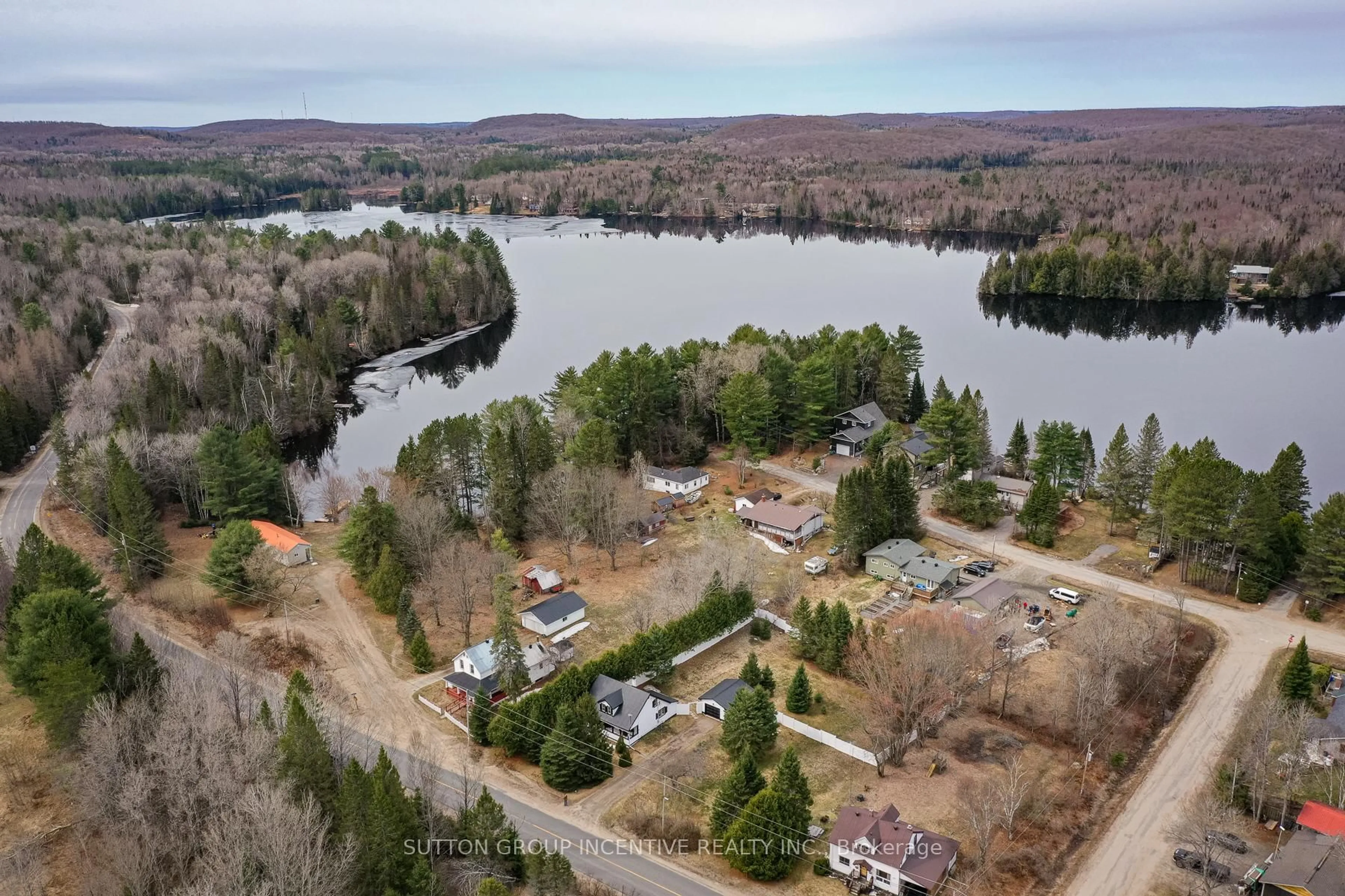 A pic from outside/outdoor area/front of a property/back of a property/a pic from drone, water/lake/river/ocean view for 269 Main St, Kearney Ontario P0A 1M0