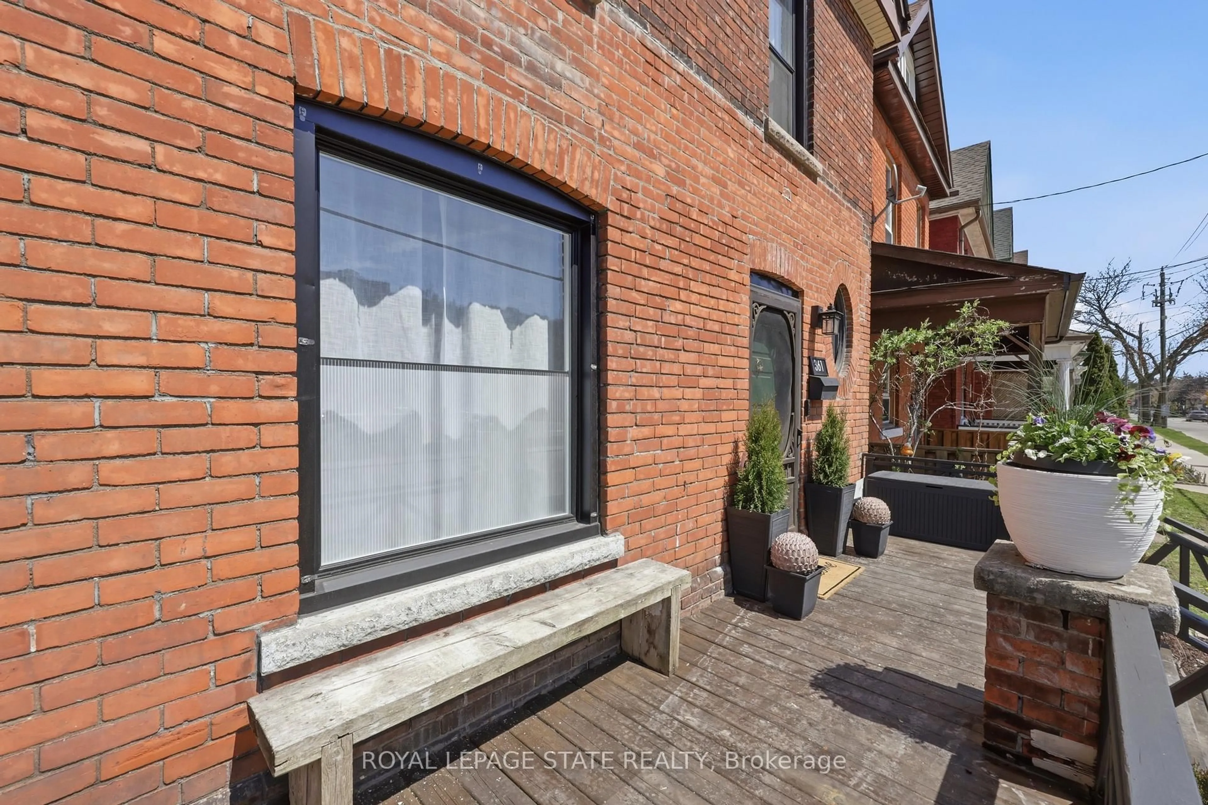 Home with brick exterior material, street for 361 Cumberland Ave, Hamilton Ontario L8M 2A5
