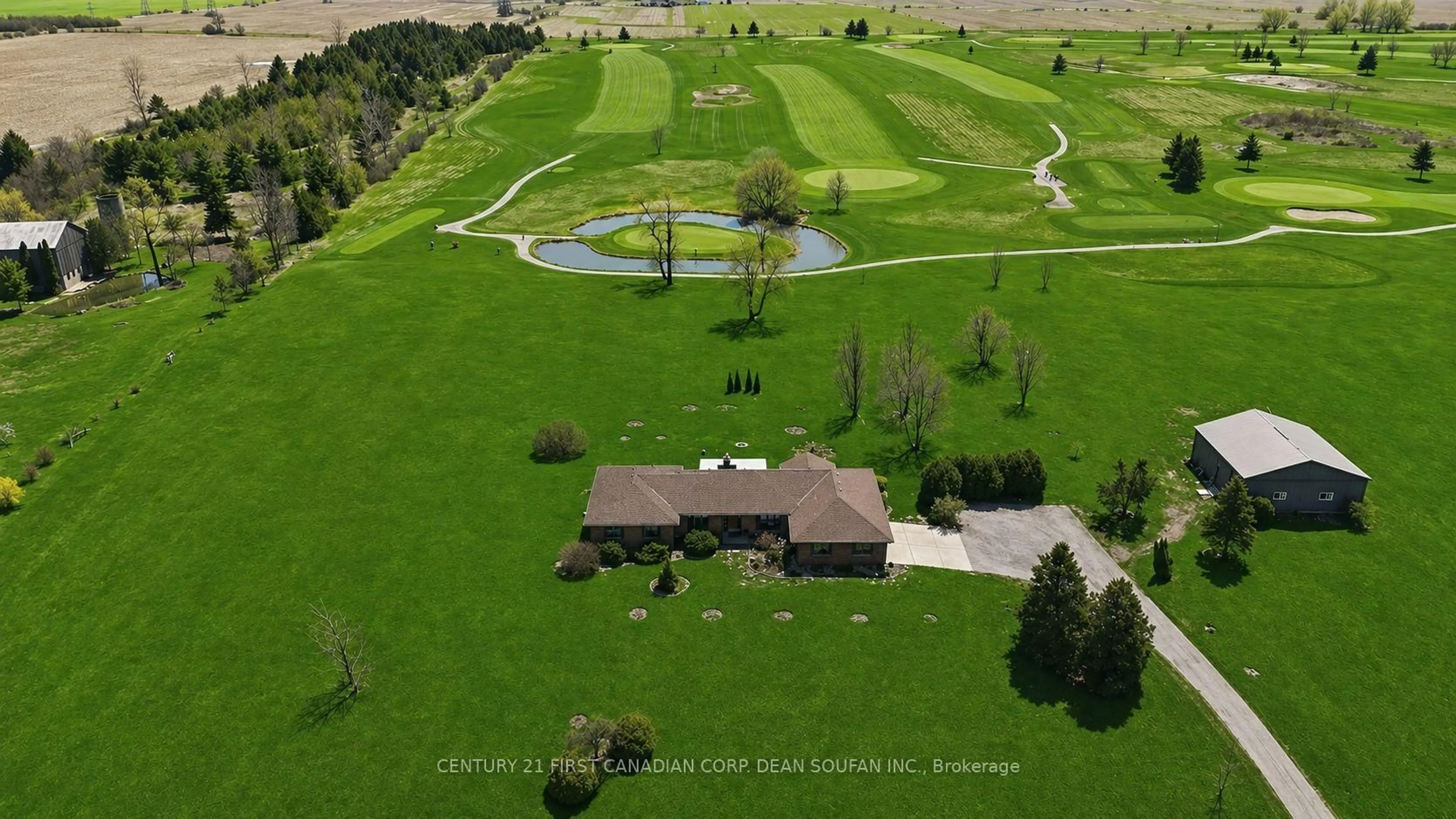 A pic from outside/outdoor area/front of a property/back of a property/a pic from drone, water/lake/river/ocean view for 2313 Westminster Dr, London South Ontario N6N 1L7