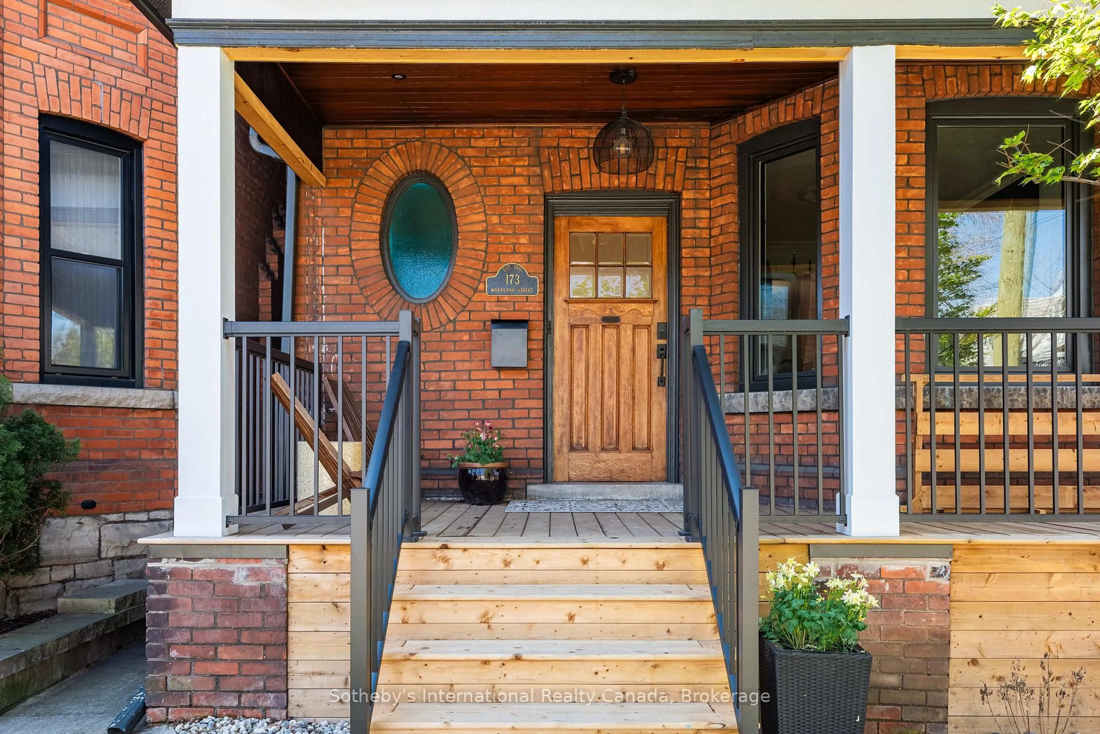 Home with brick exterior material, street for 173 Markland St, Hamilton Ontario L8P 2K6