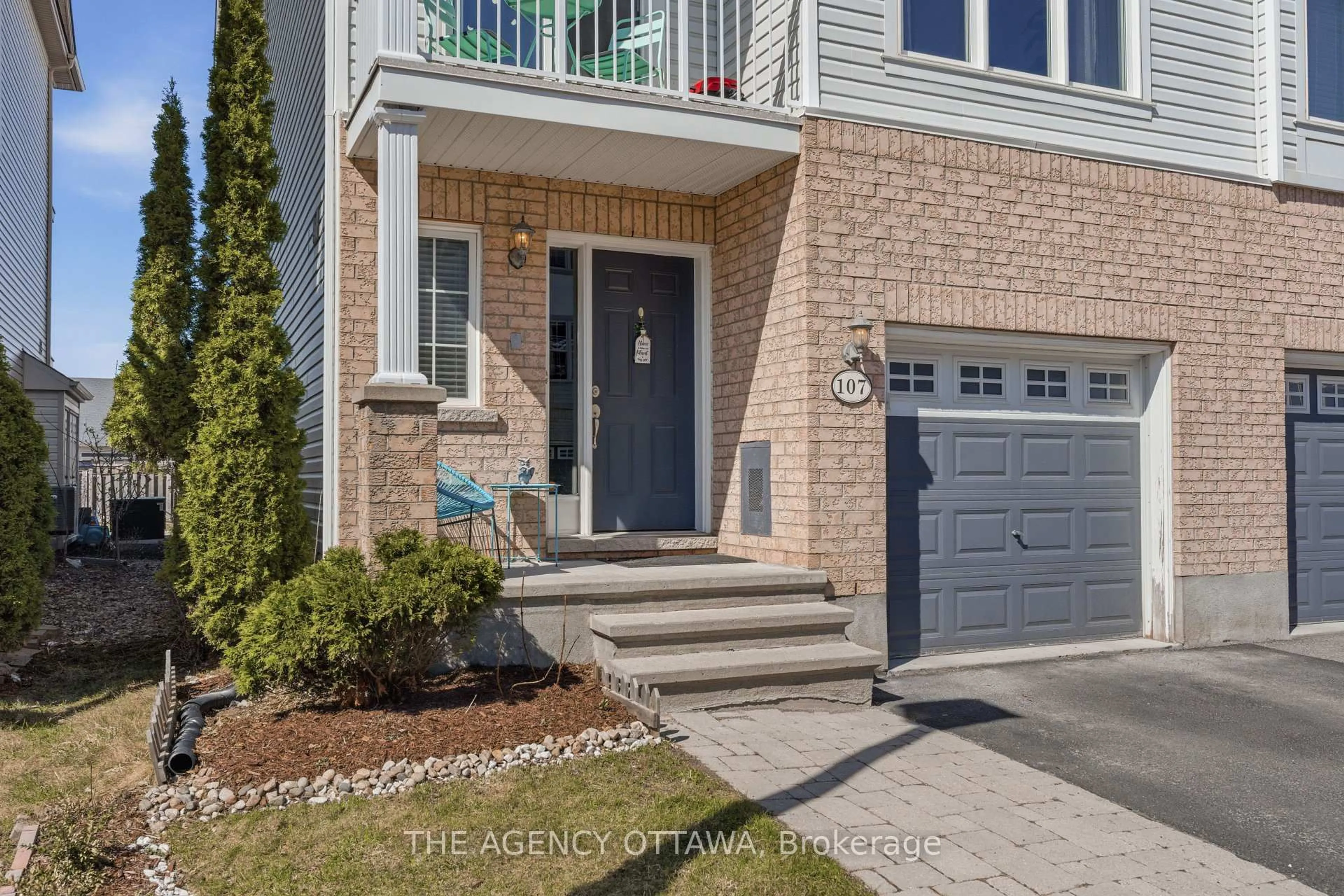 Home with brick exterior material, street for 107 Caithness Private, Orleans Ontario K1W 0G4