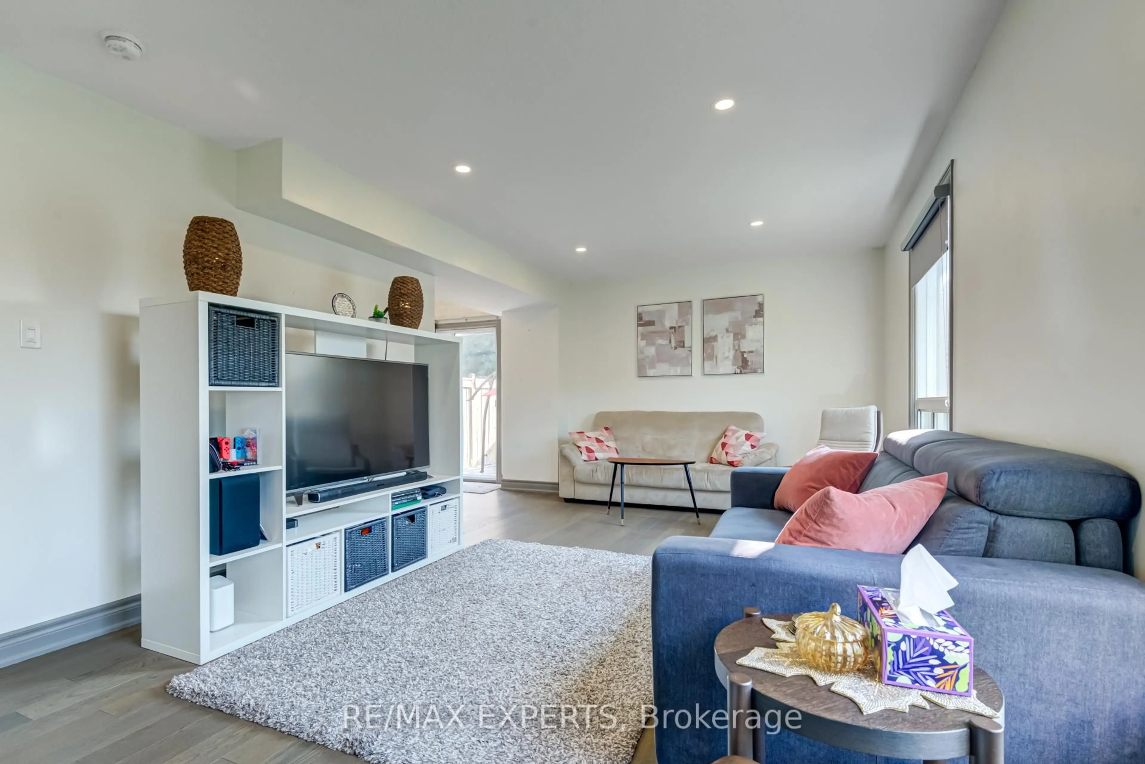 Living room with furniture, unknown for 766 Walter St #J, Cambridge Ontario N3H 4P3