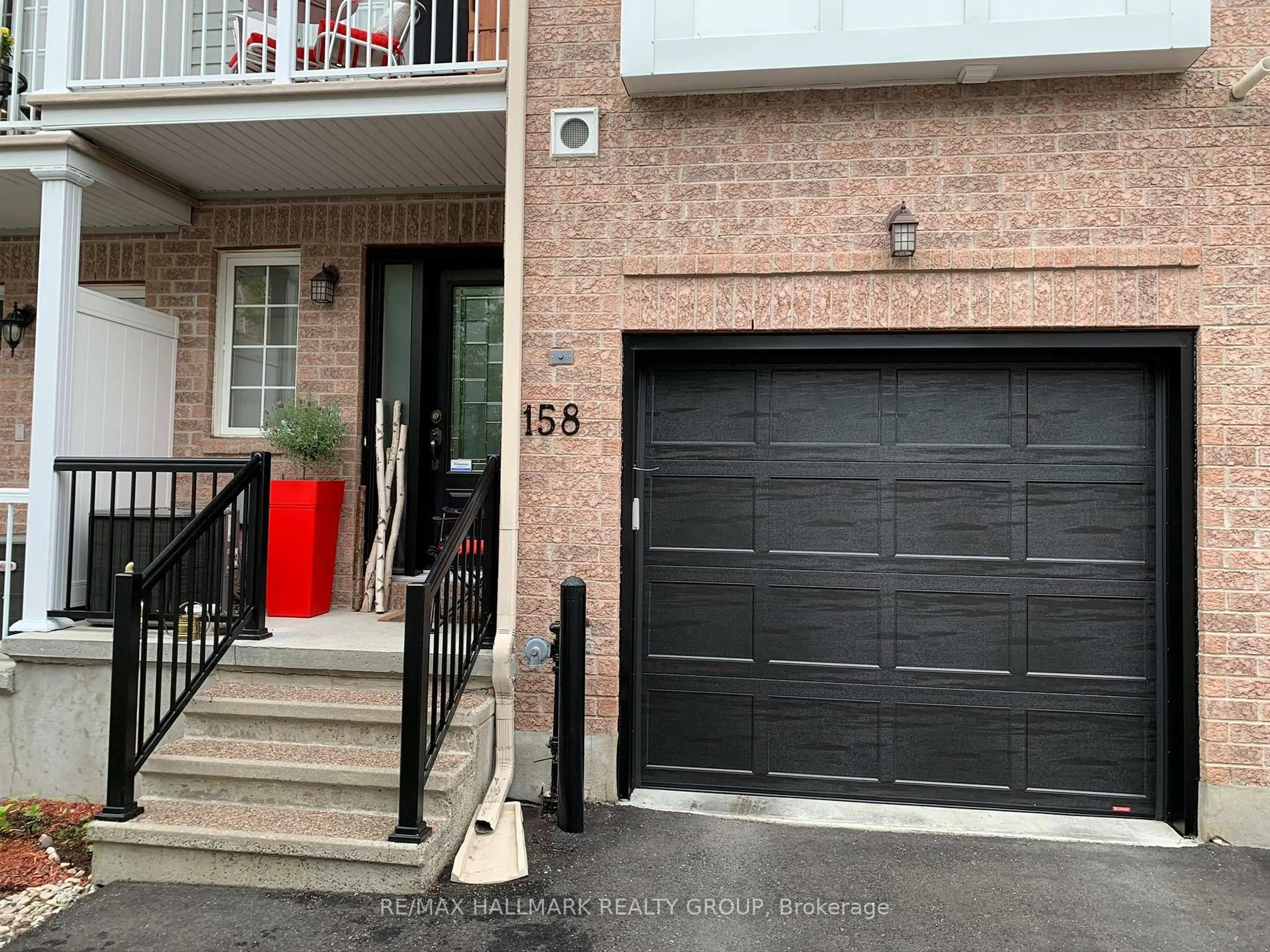 Unknown for 158 Fordham Private, Ottawa Ontario K2C 4G5