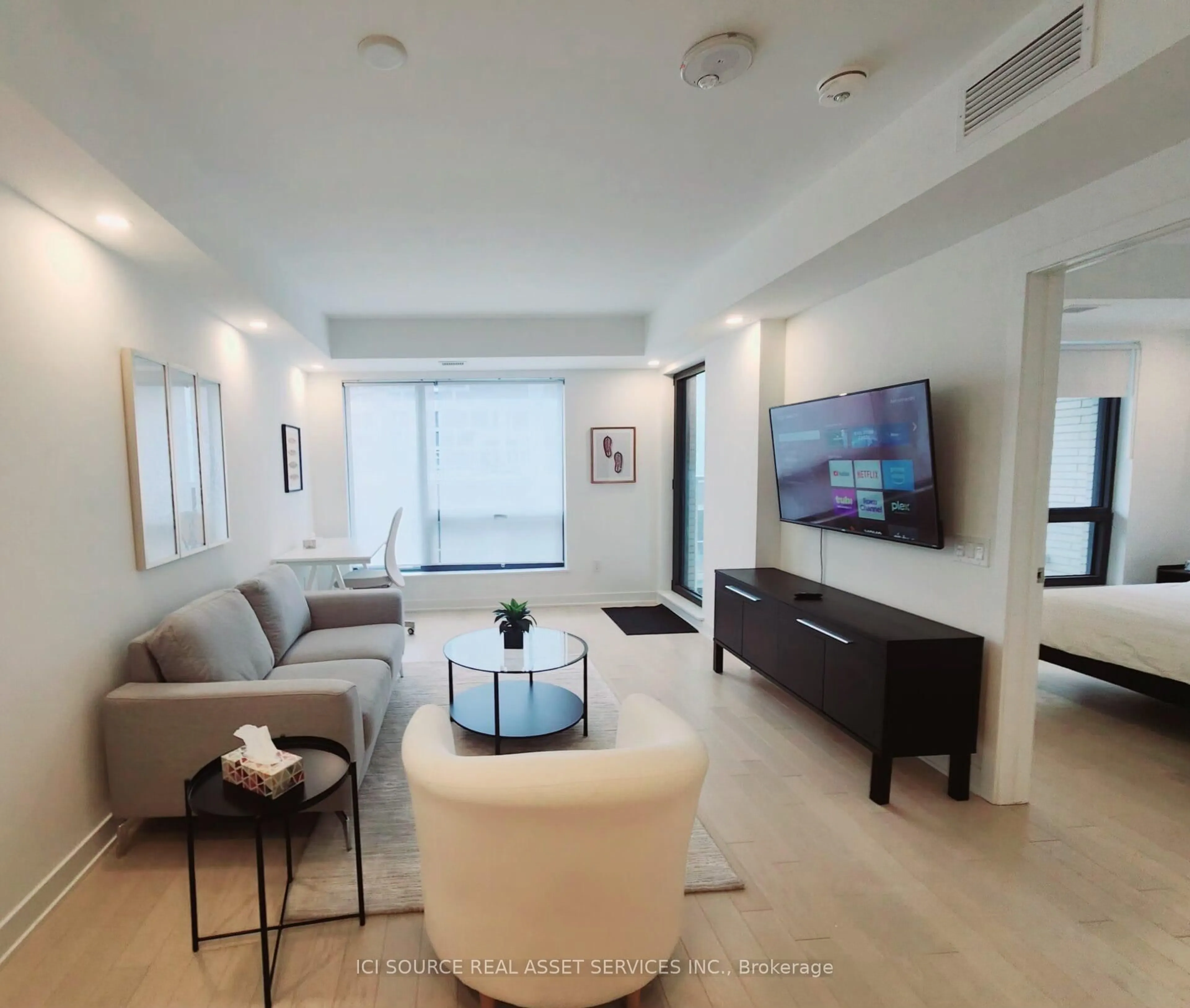 Living room with furniture, unknown for 340 Queen St #1009, Ottawa Ontario K1R 0G1