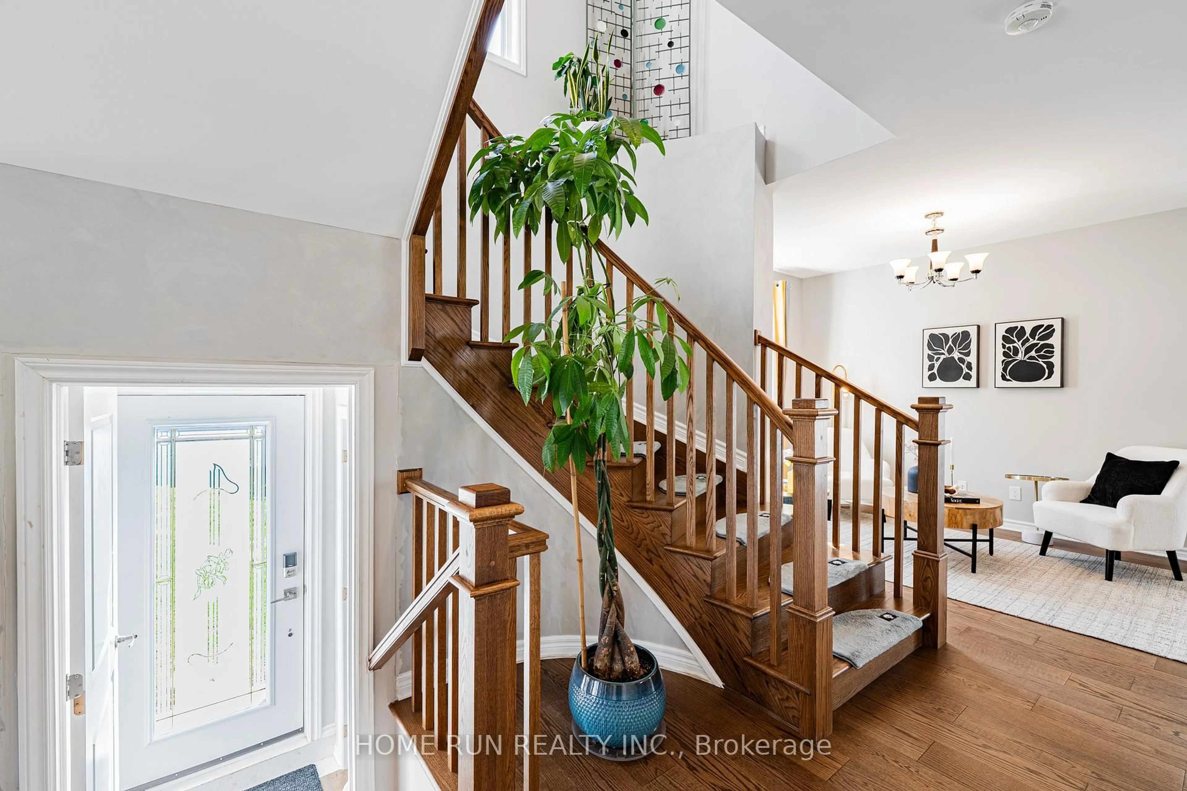 Unknown for 110 Discovery Cres, Ottawa Ontario K2S 0Z9