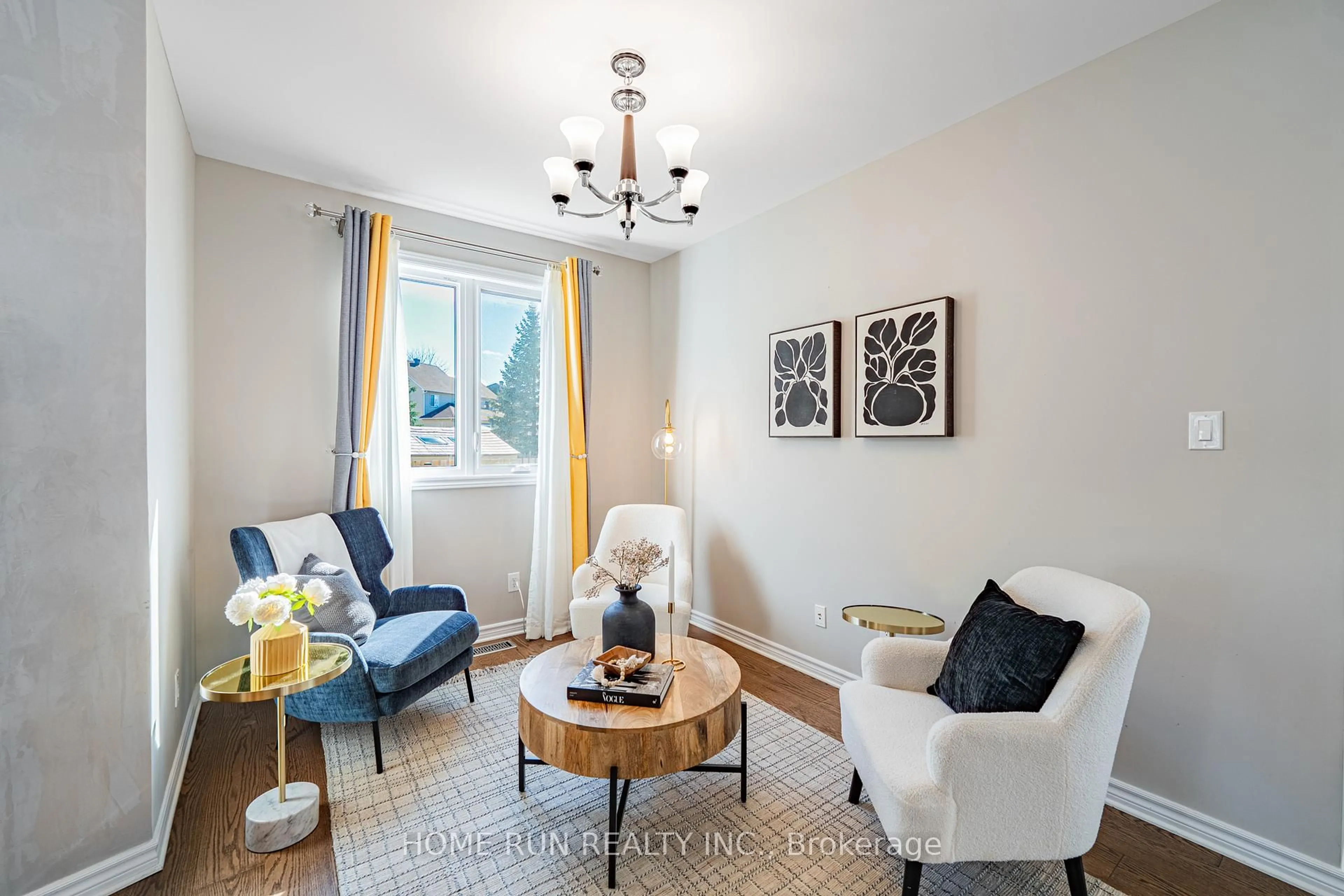 Living room with furniture, unknown for 110 Discovery Cres, Ottawa Ontario K2S 0Z9