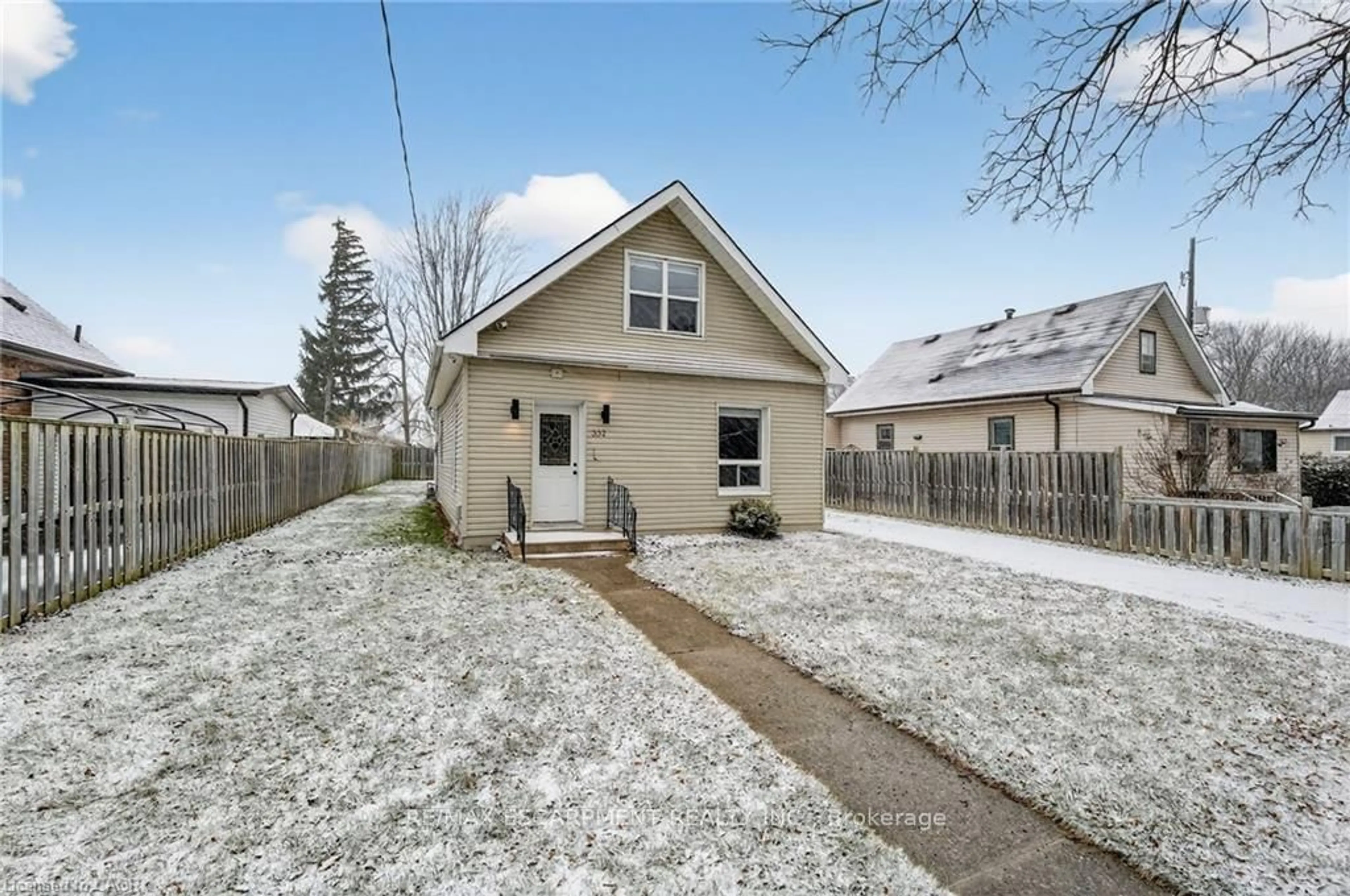 Unknown for 332 QUEEN St, Norfolk Ontario N3Y 3Z1