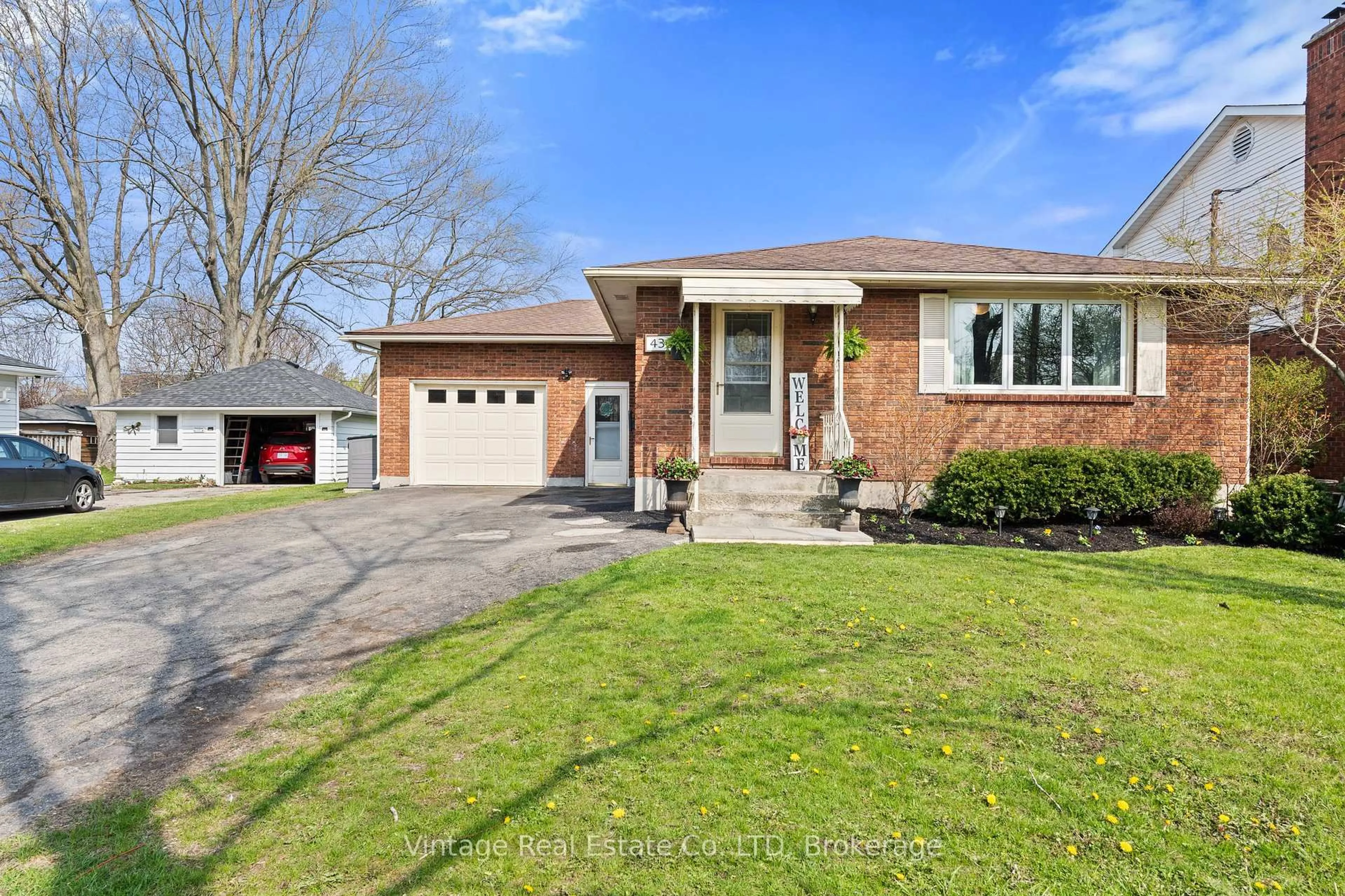 Home with brick exterior material, street for 436 Gorham Rd, Fort Erie Ontario L0S 1N0