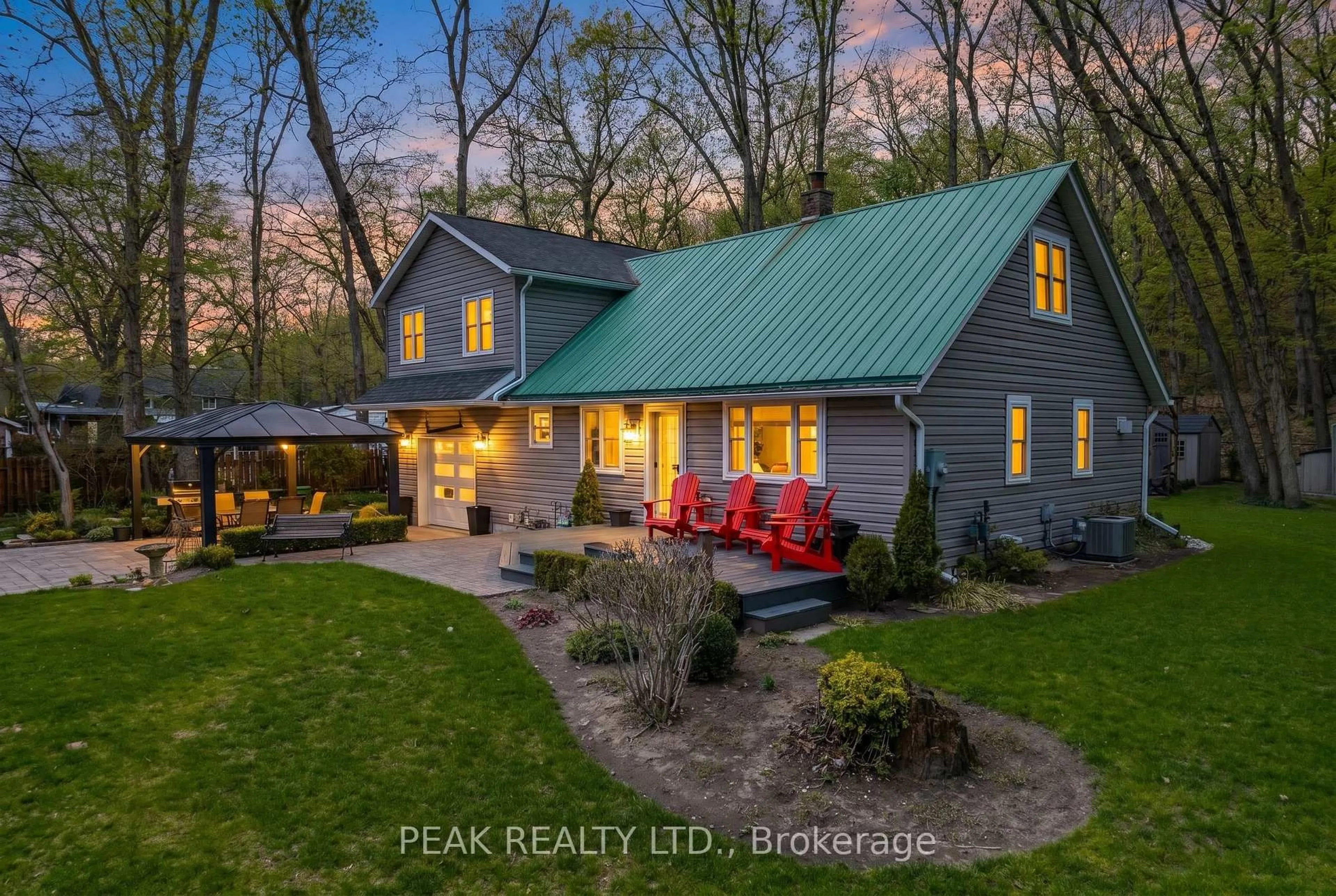 A pic from outside/outdoor area/front of a property/back of a property/a pic from drone, water/lake/river/ocean view for 9948 Northville Cres, Lambton Shores Ontario N0M 2N0