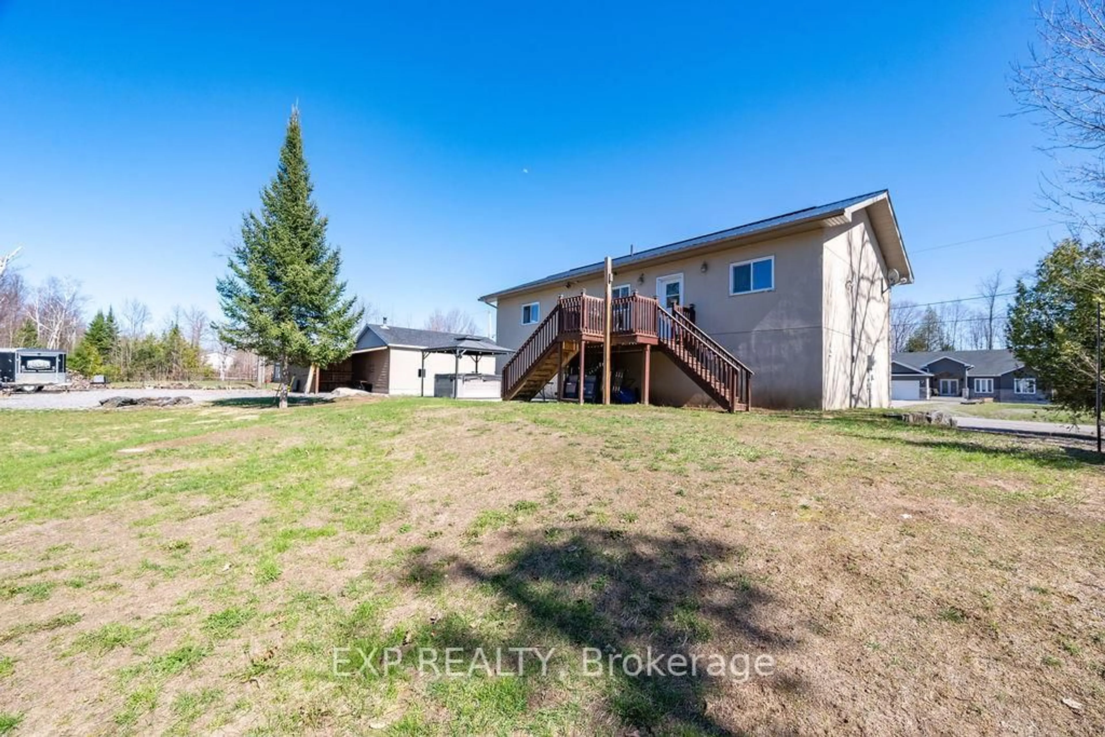 A pic from outside/outdoor area/front of a property/back of a property/a pic from drone, water/lake/river/ocean view for 29 Partridge Dr, Calabogie Ontario K0J 1H0