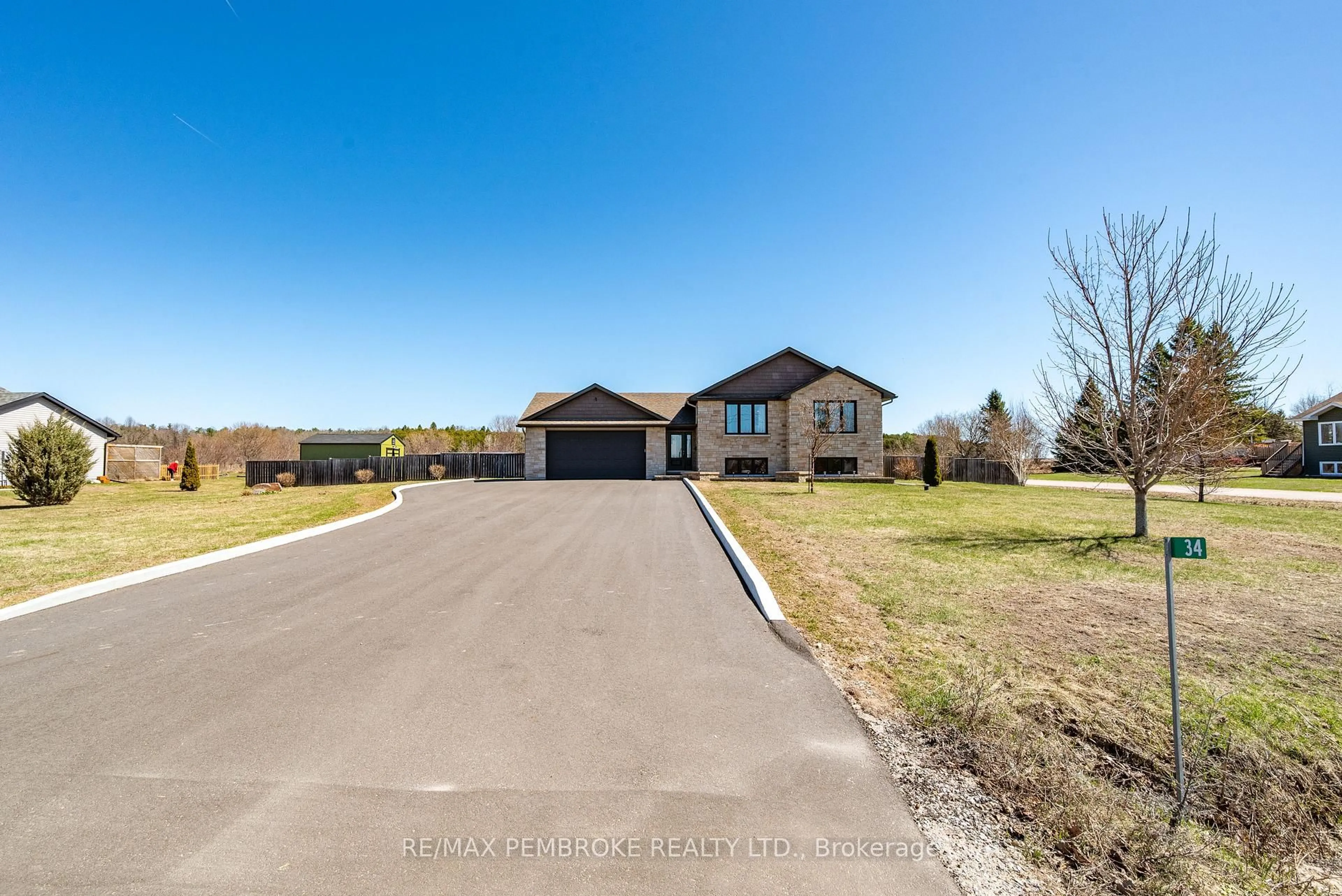 A pic from outside/outdoor area/front of a property/back of a property/a pic from drone, street for 34 Rapid Rd, Westmeath Ontario K0J 2L0