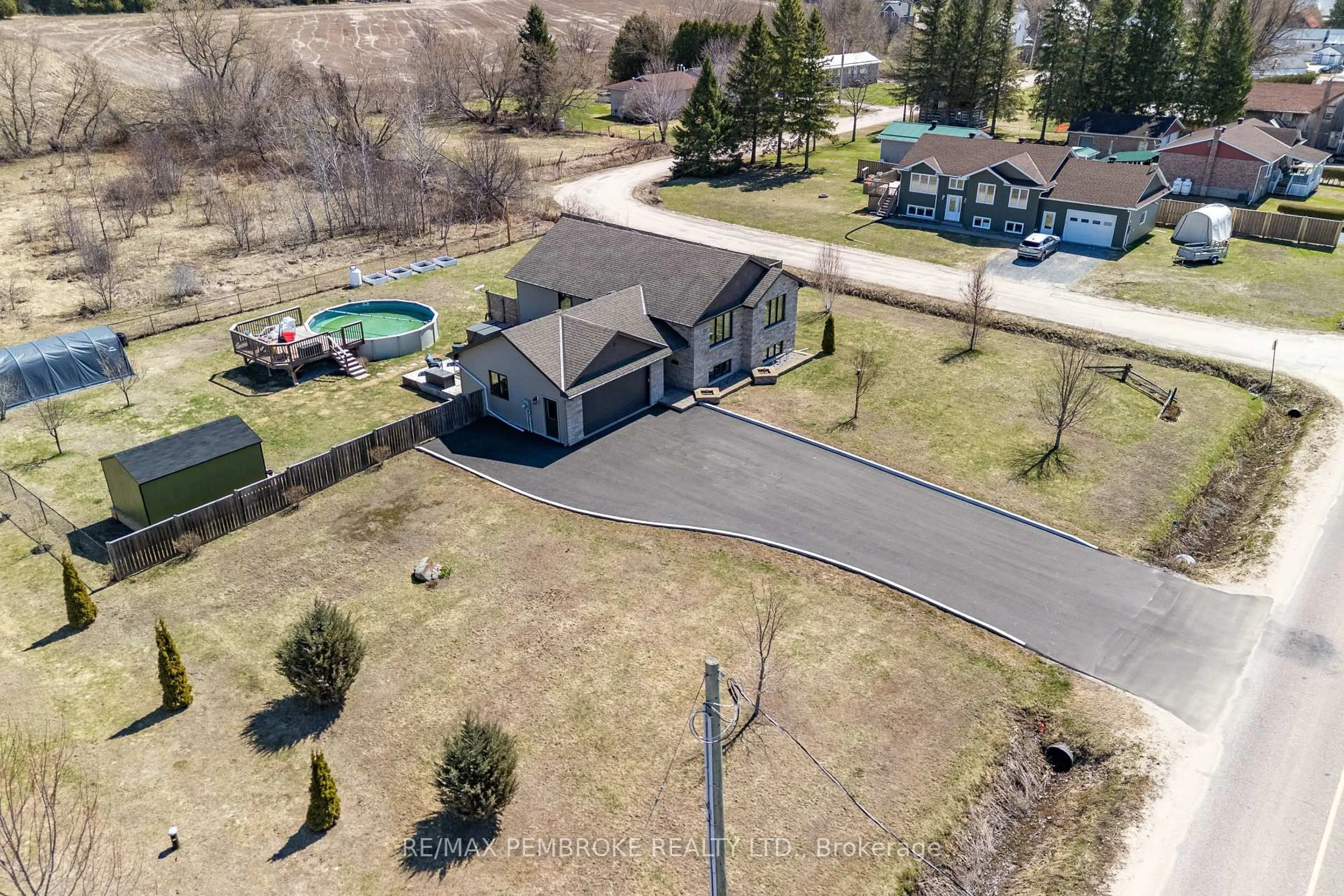 A pic from outside/outdoor area/front of a property/back of a property/a pic from drone, unknown for 34 Rapid Rd, Westmeath Ontario K0J 2L0