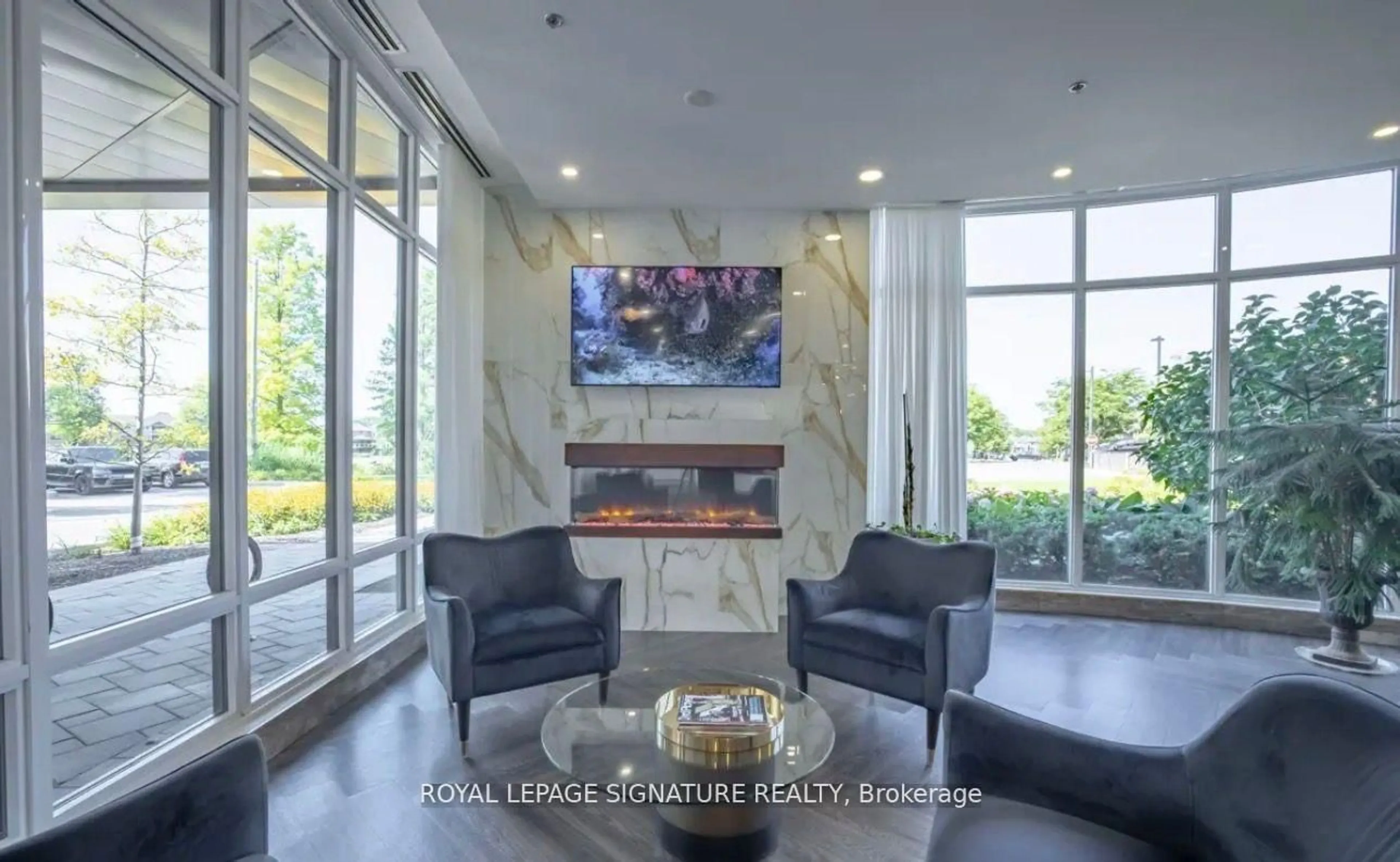 Lobby for 7711 Green Vista Gate #801, Niagara Falls Ontario L2G 0Y9