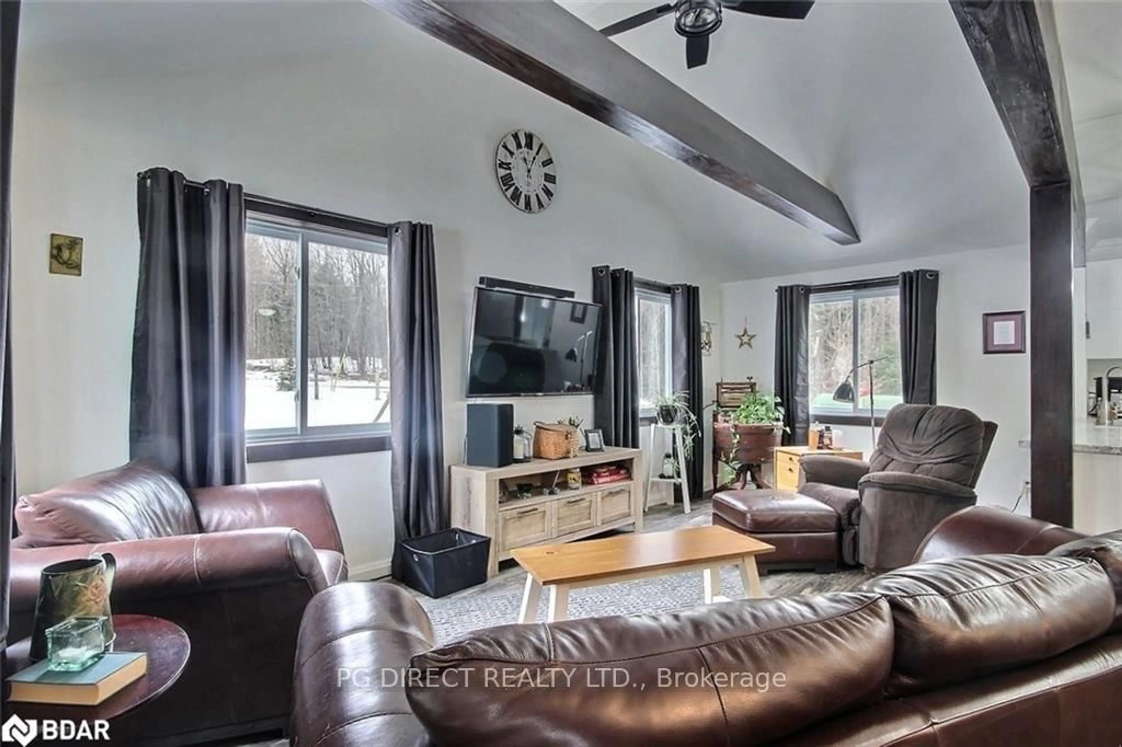 Living room with furniture, unknown for 667 Yearley Rd, McMurrich/Monteith Ontario P0A 1Y0