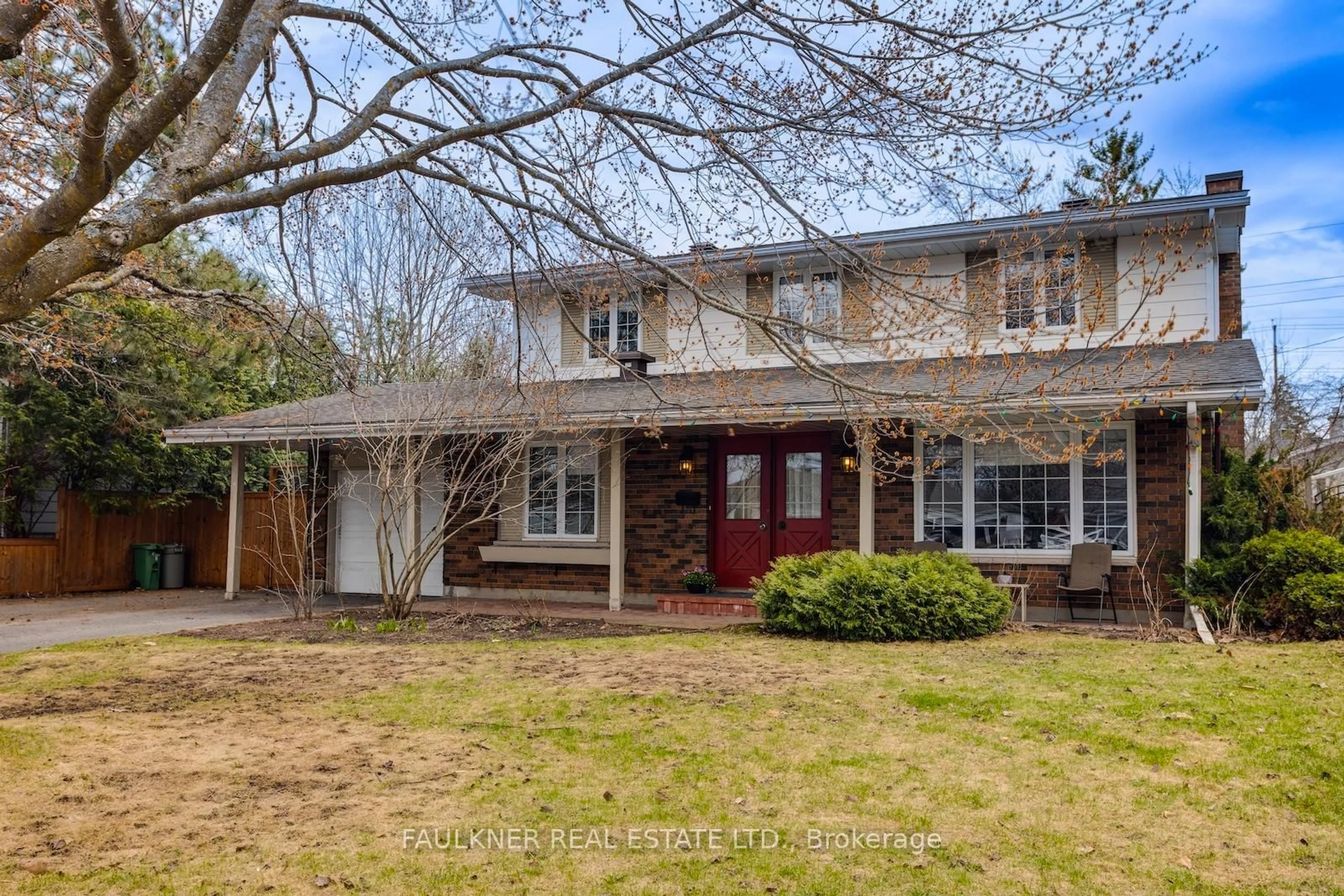 Home with brick exterior material, street for 1750 Dorset Dr, Ottawa Ontario K1H 5T8