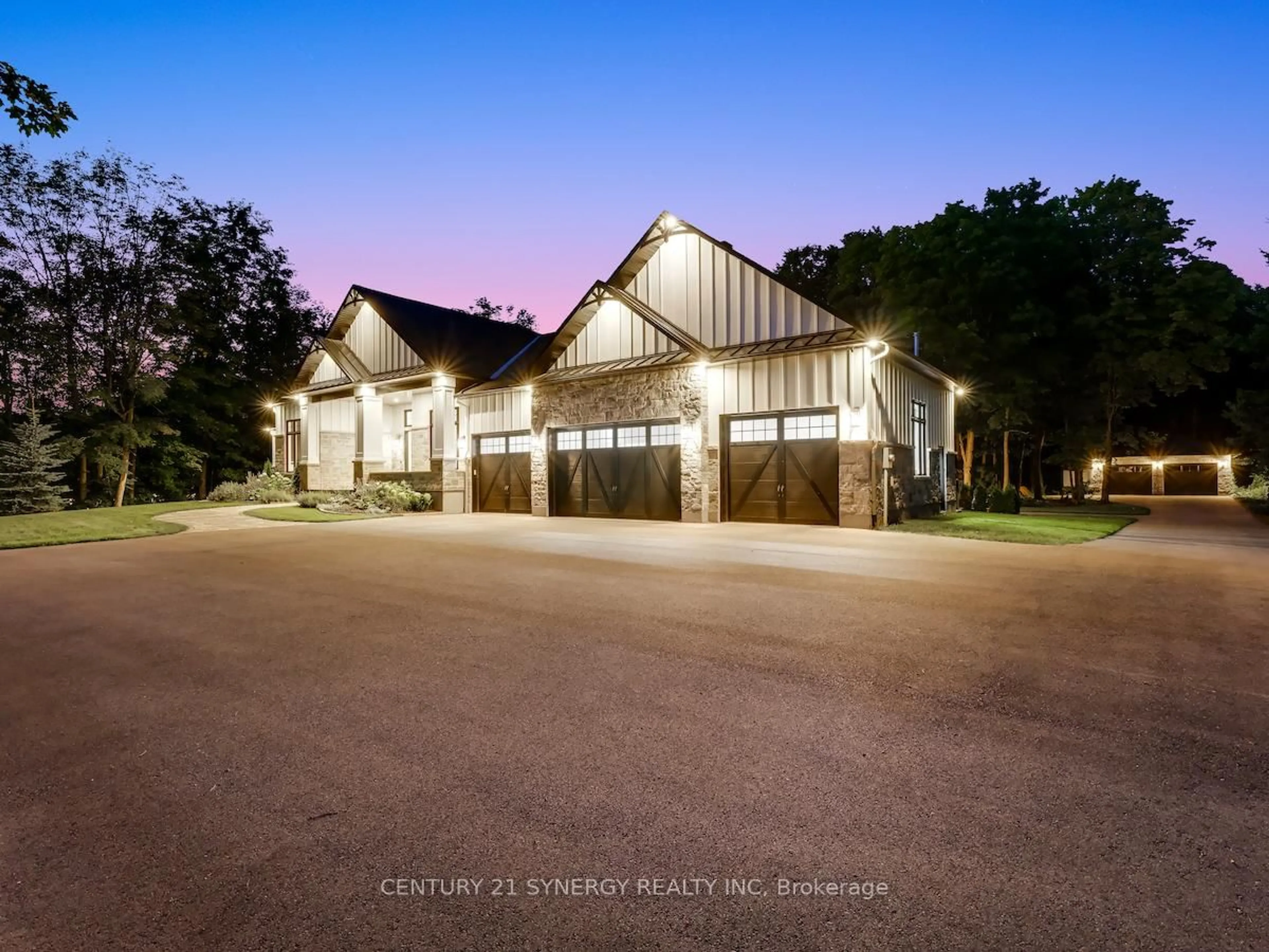 Indoor garage for 1443 DUCHESS Cres, Ottawa Ontario K4M 1K2