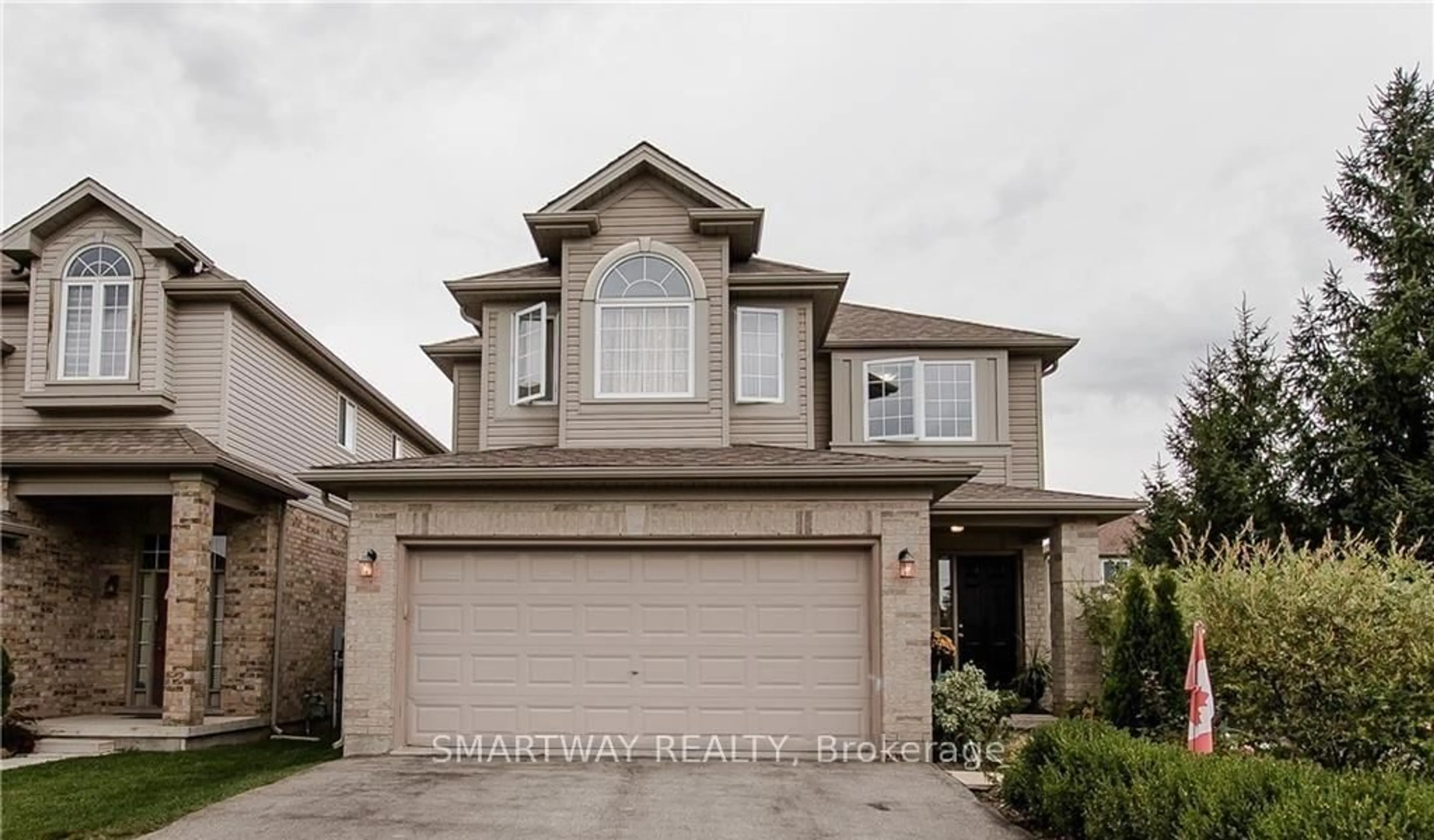 Home with vinyl exterior material, street for 3359 Georgeheriot Lane, London South Ontario N6L 0A2