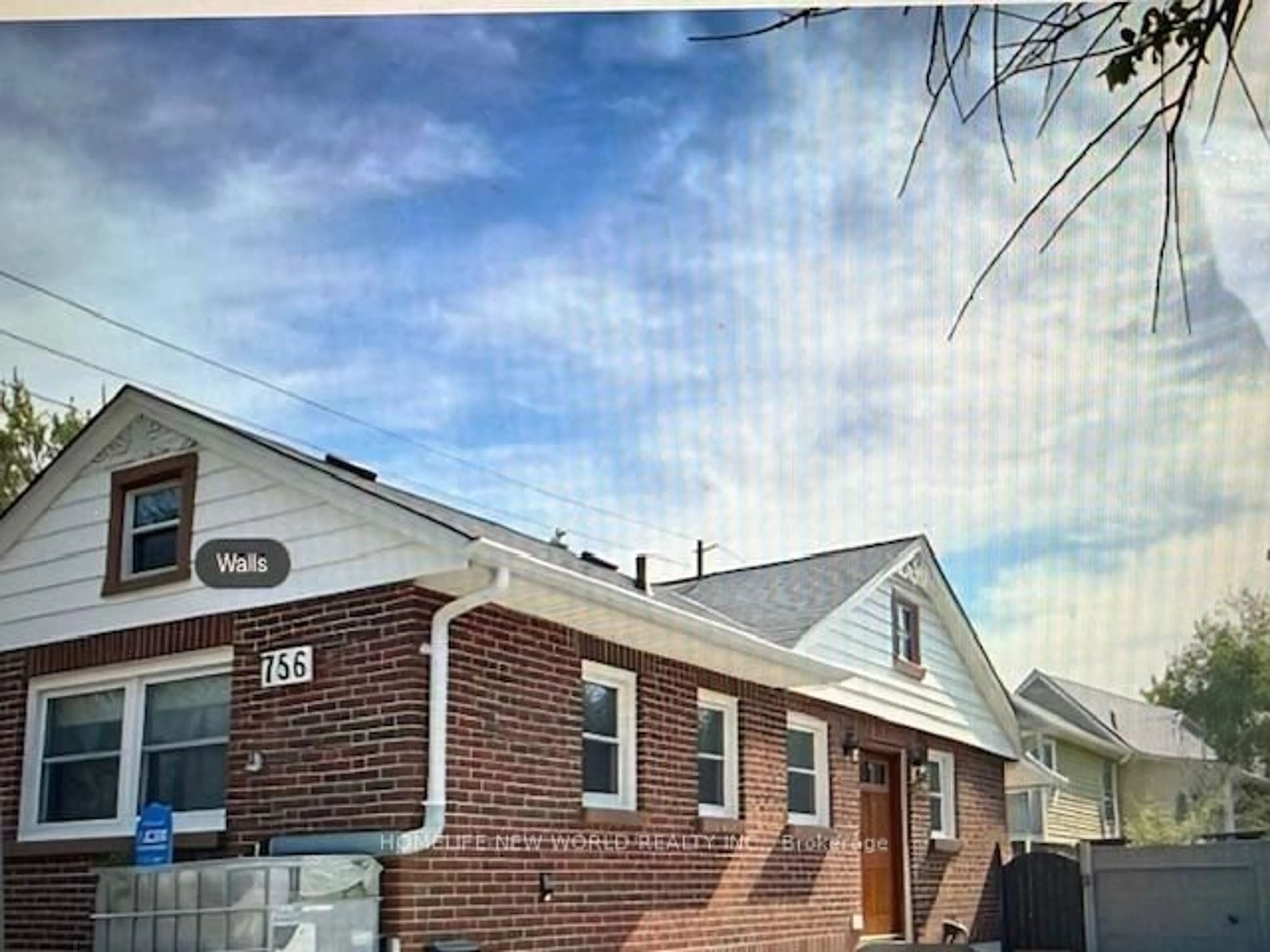 Unknown for 756 Cheapside St, London East Ontario N5Y 3Y7